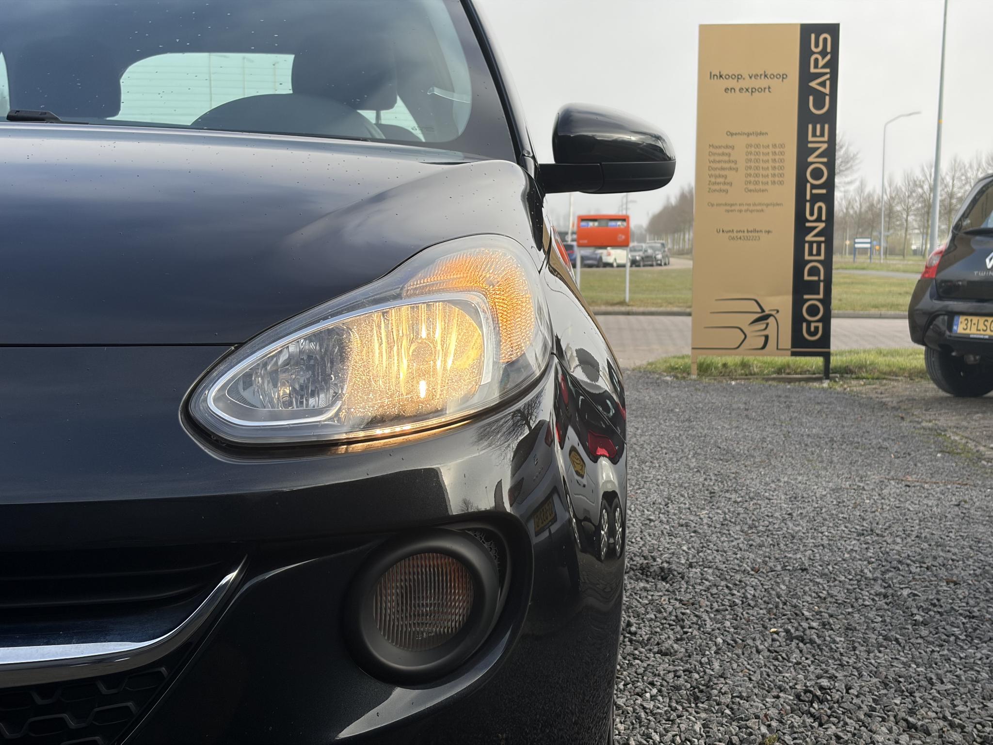 Foto van Opel Adam
