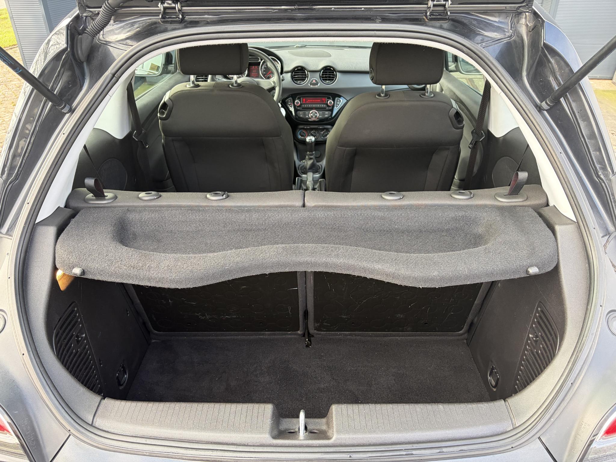 Foto van Opel Adam