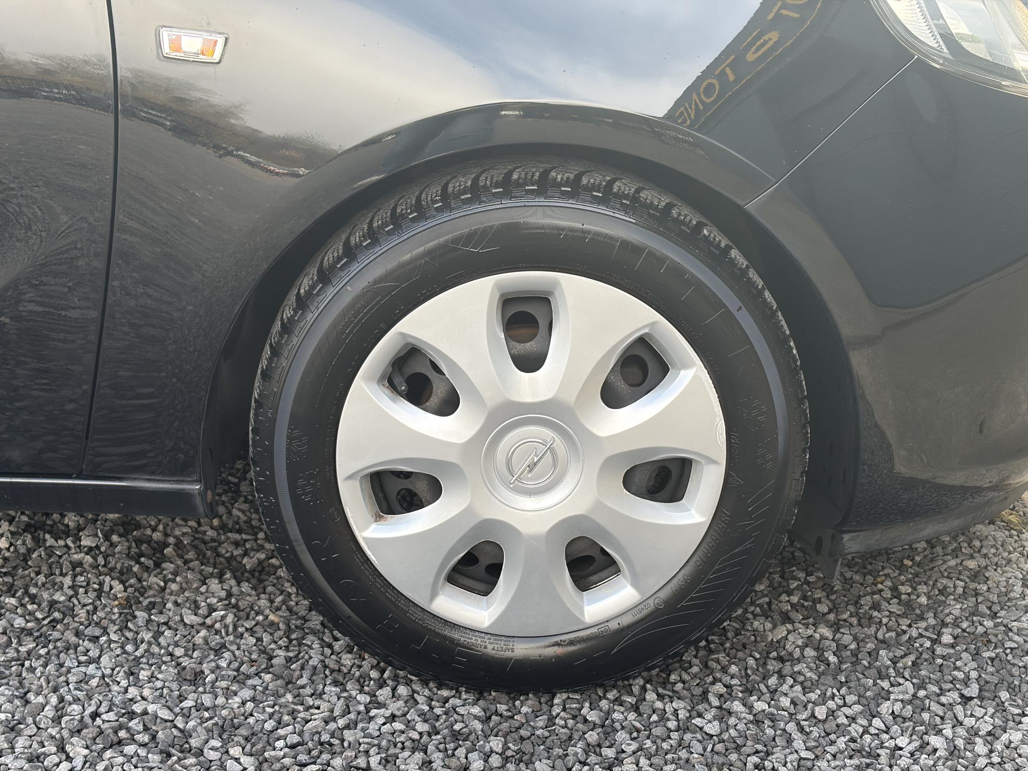 Foto van Opel Adam