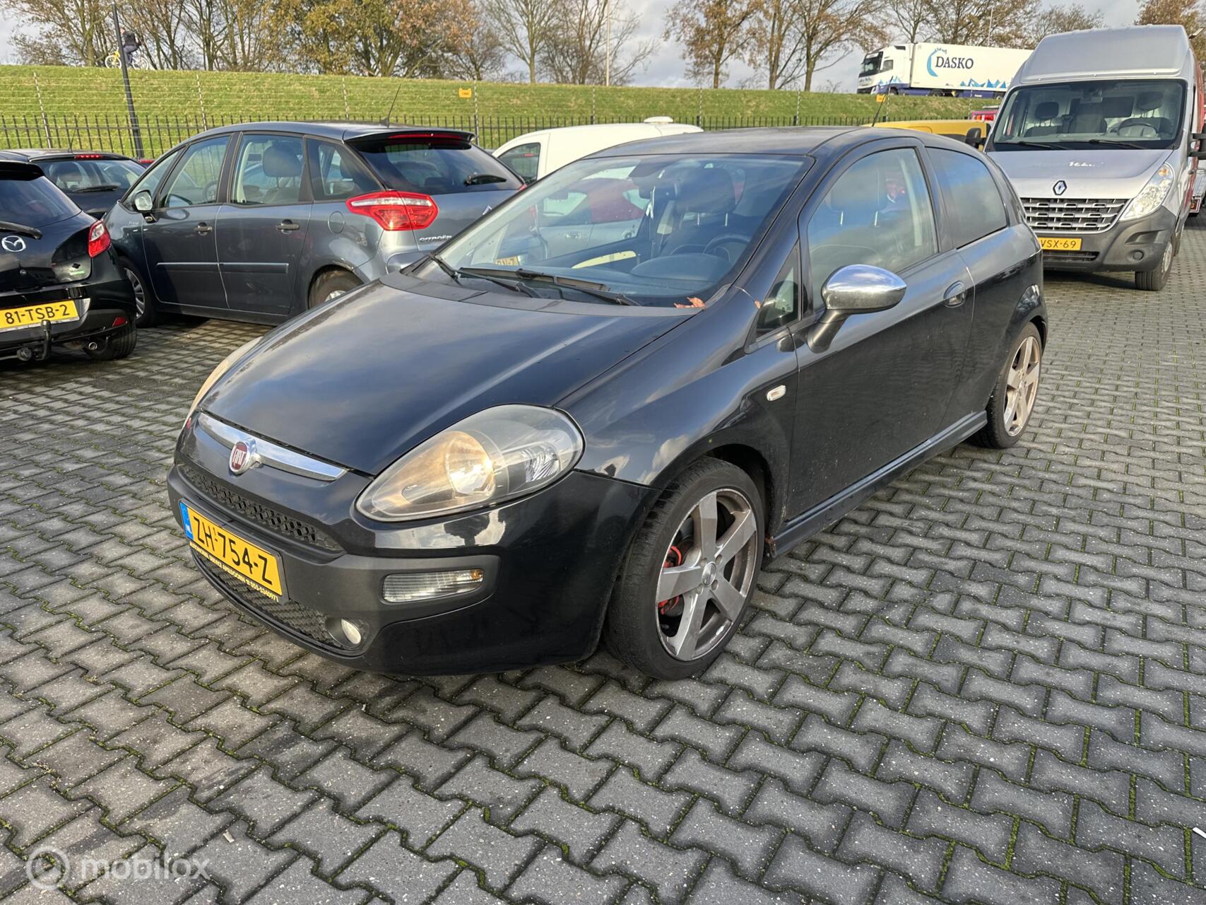 Foto van FIAT FIAT PUNTO