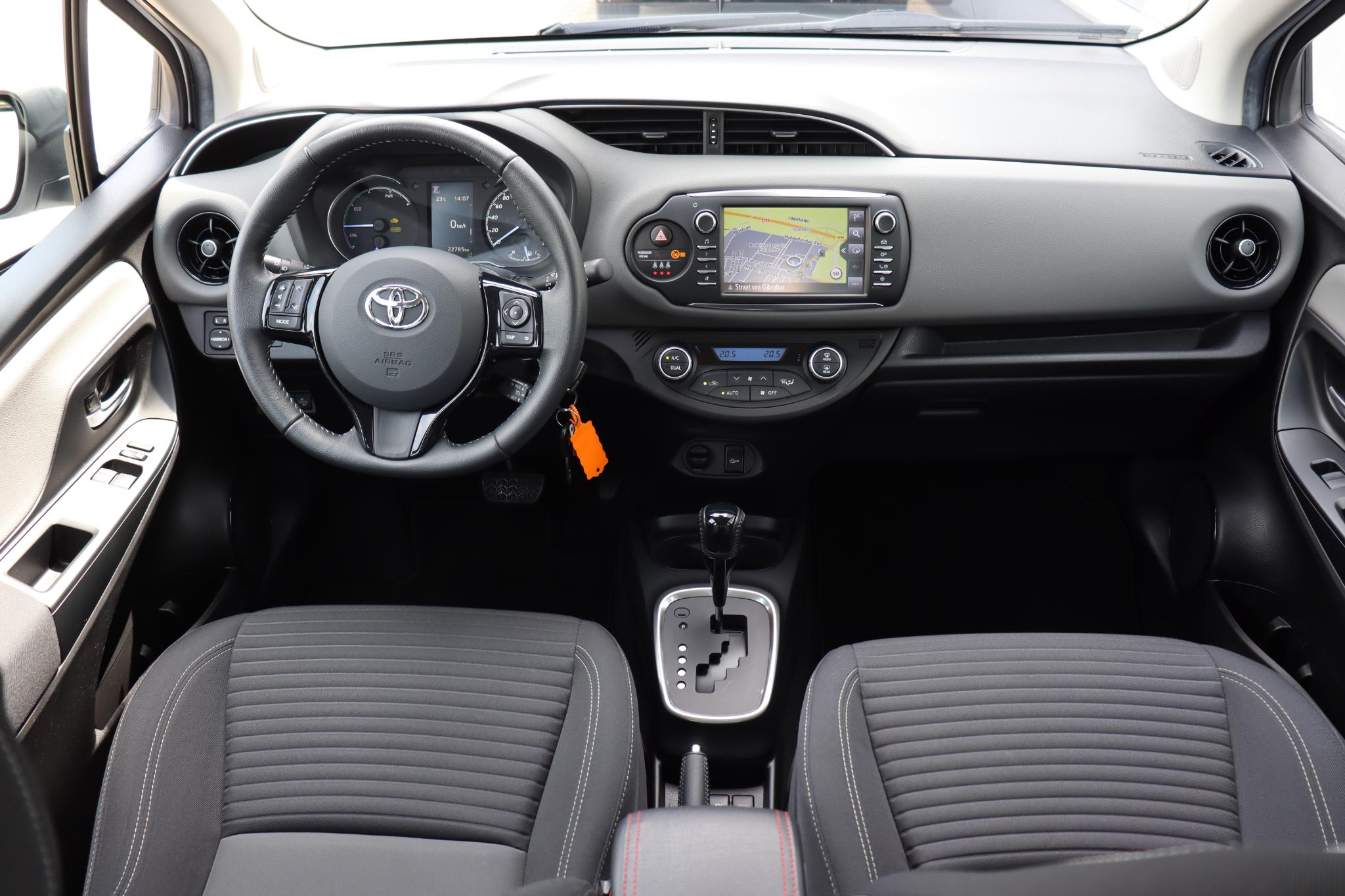 Foto van Toyota Toyota Yaris Hybrid