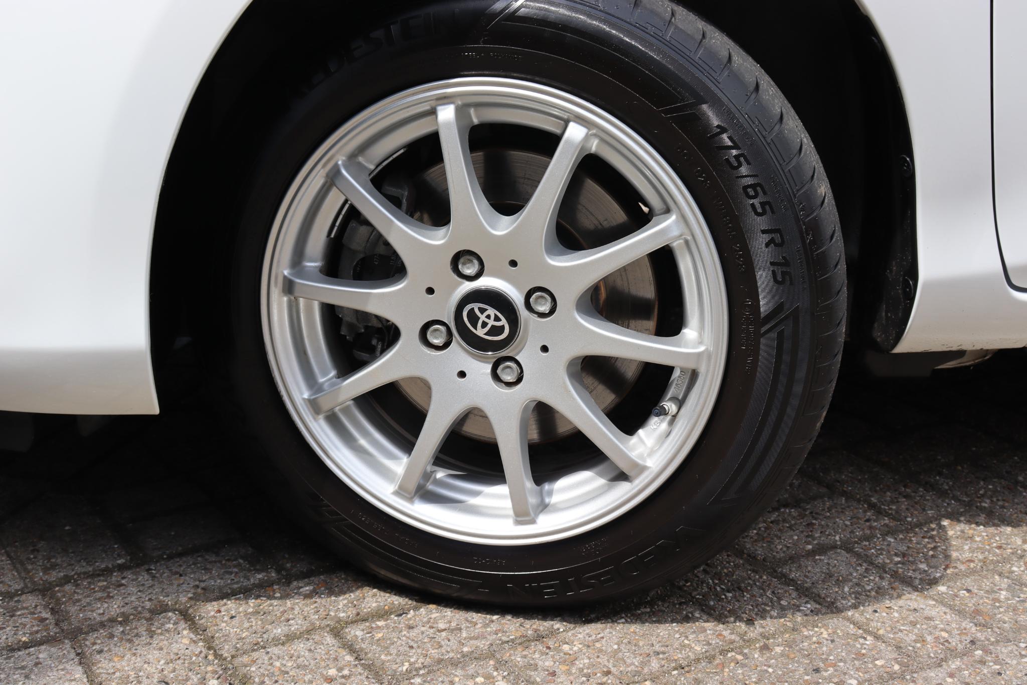 Foto van Toyota Toyota Yaris Hybrid