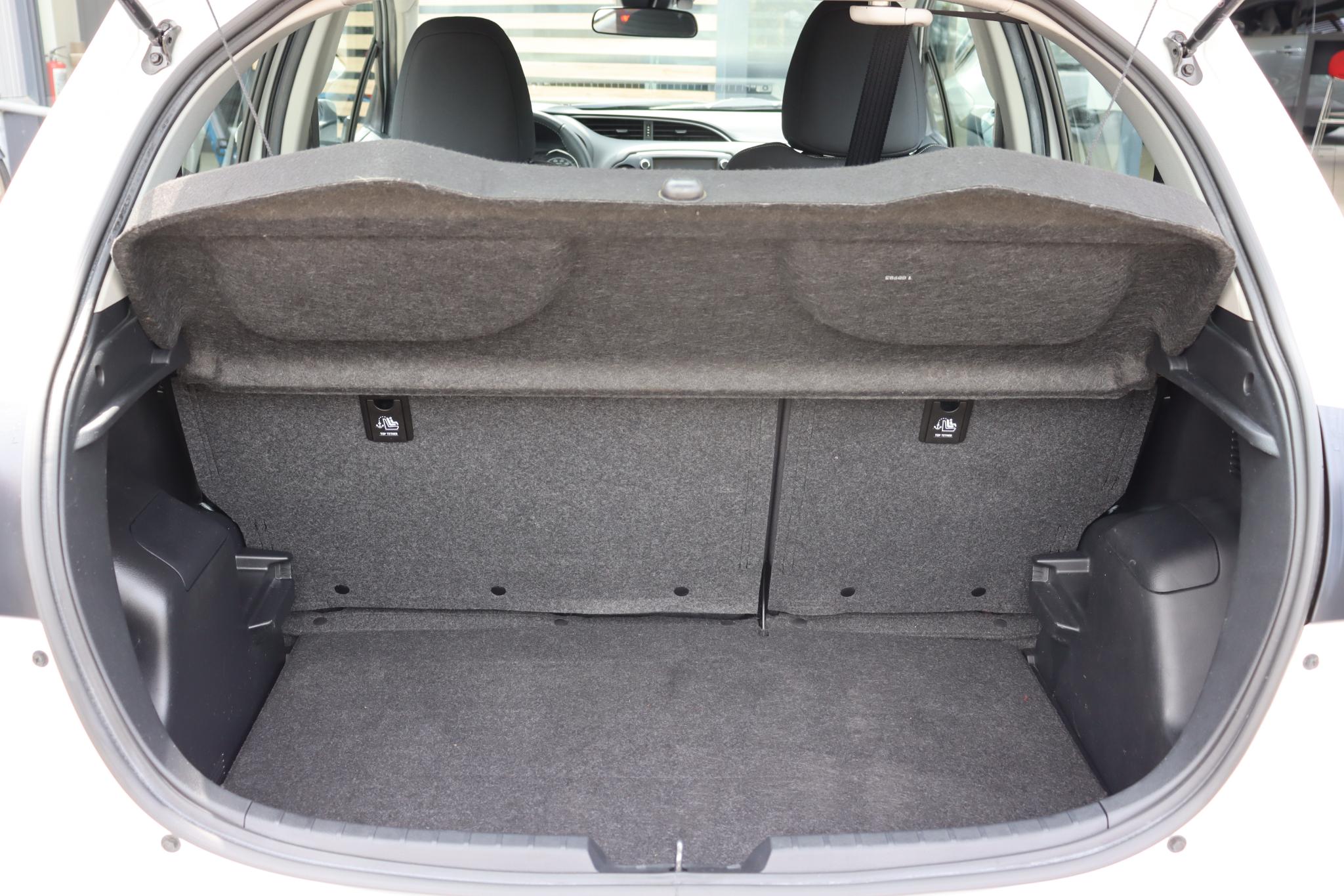 Foto van Toyota Toyota Yaris Hybrid