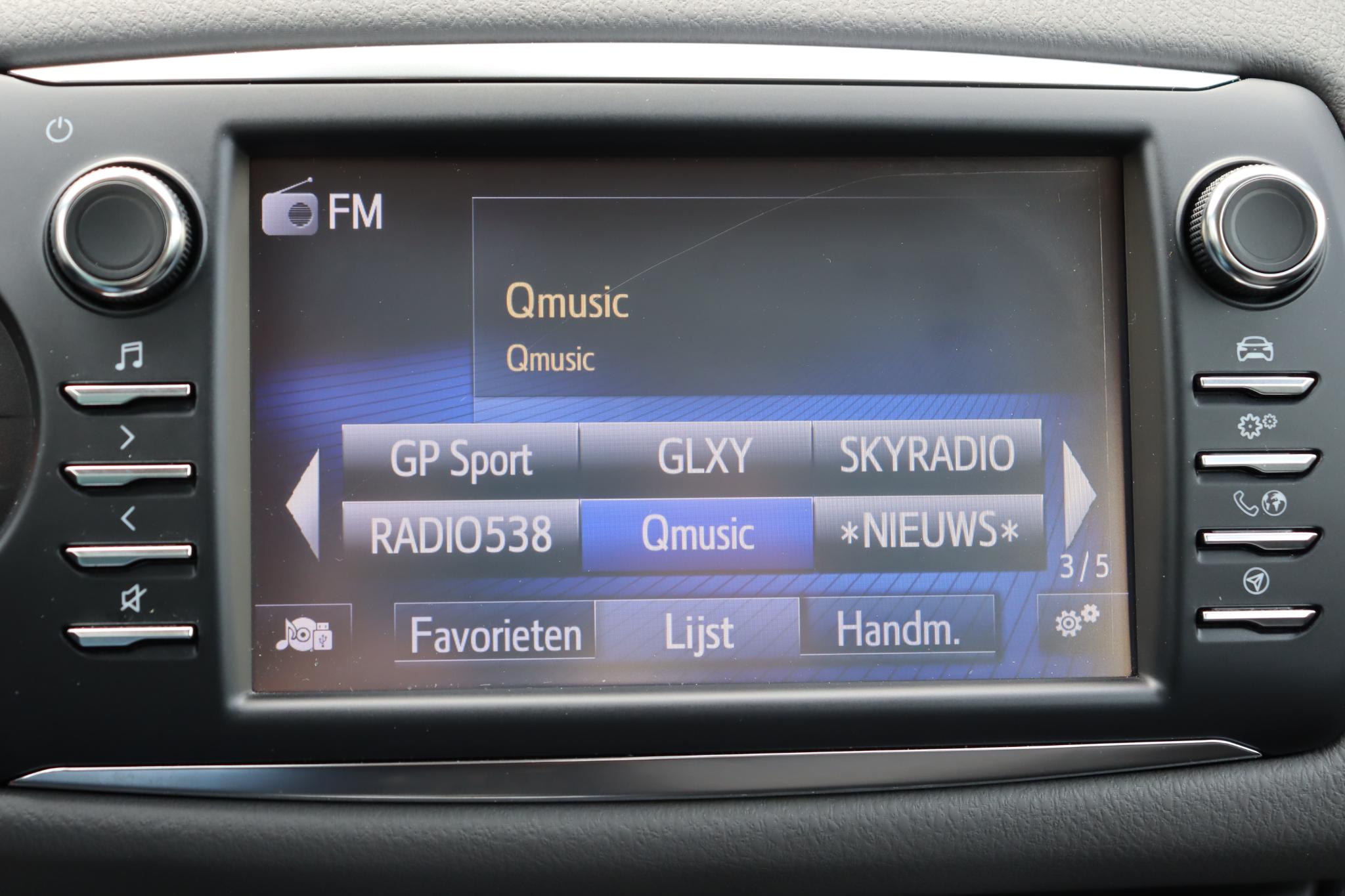 Foto van Toyota Toyota Yaris Hybrid