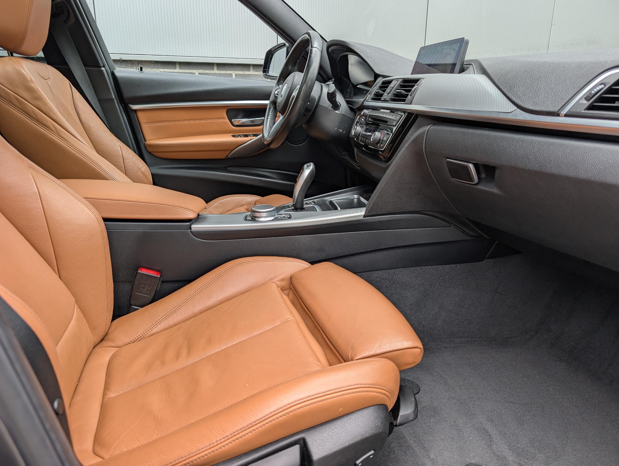 Foto van BMW 318i