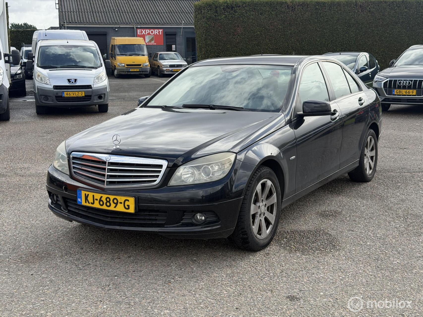 Mercedes-Benz C 180 Kompressor 180 * MOTOR DEFECT 2009 - voorkant