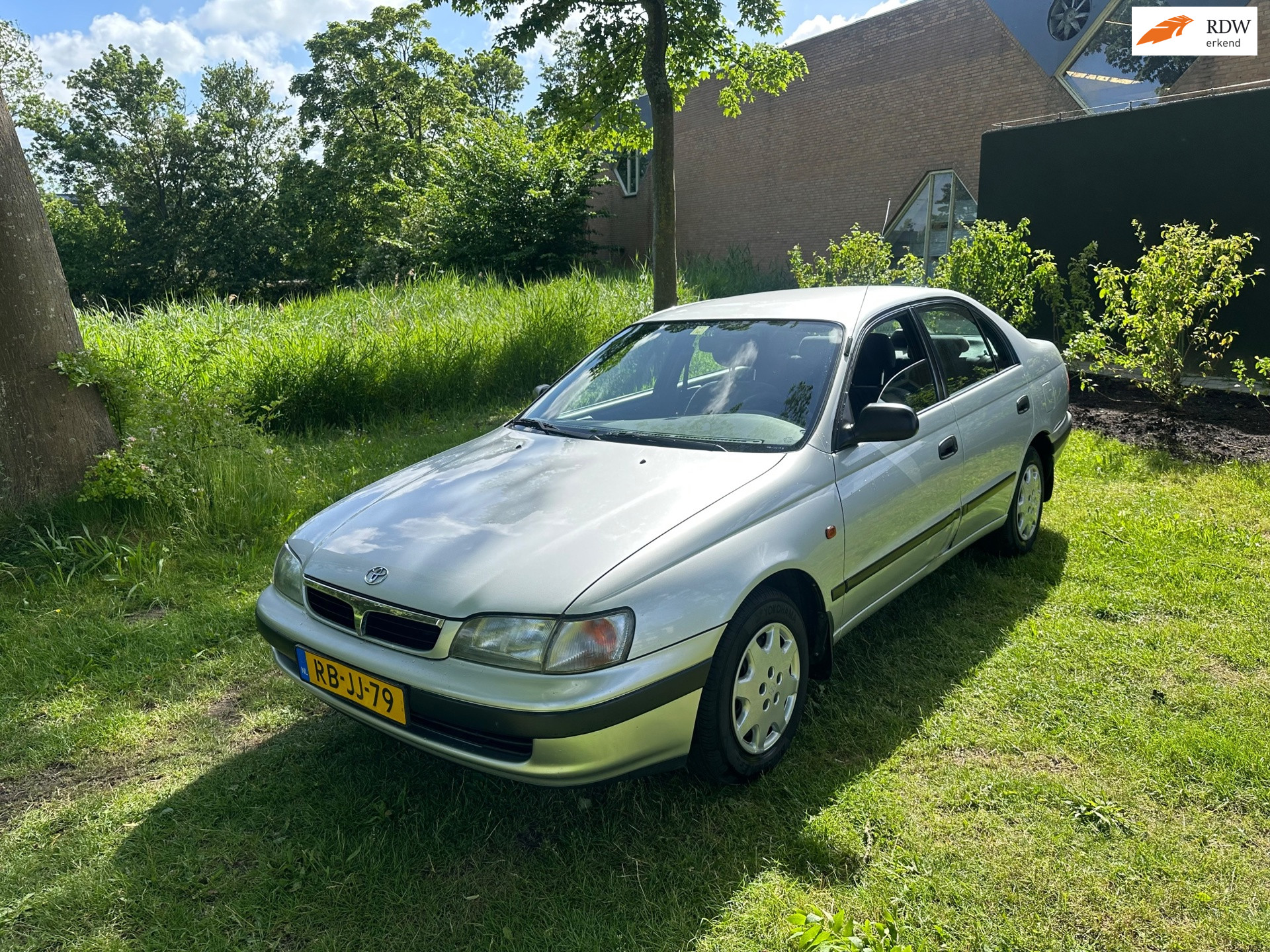 Toyota Toyota Carina E 1.8 GLi Airco Automaat UNIEK NAP!!! 1997 - voorkant