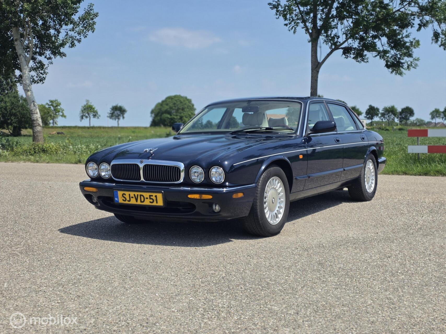 Foto van Jaguar Jaguar (xj8) Executive