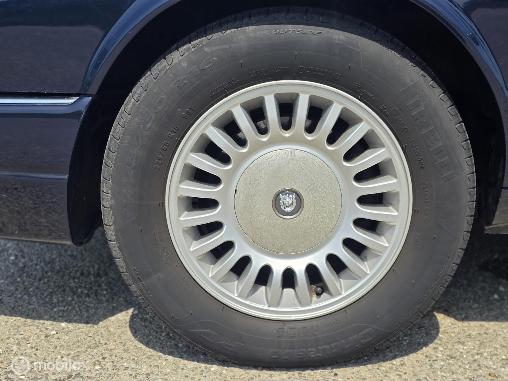 Foto van Jaguar Jaguar (xj8) Executive