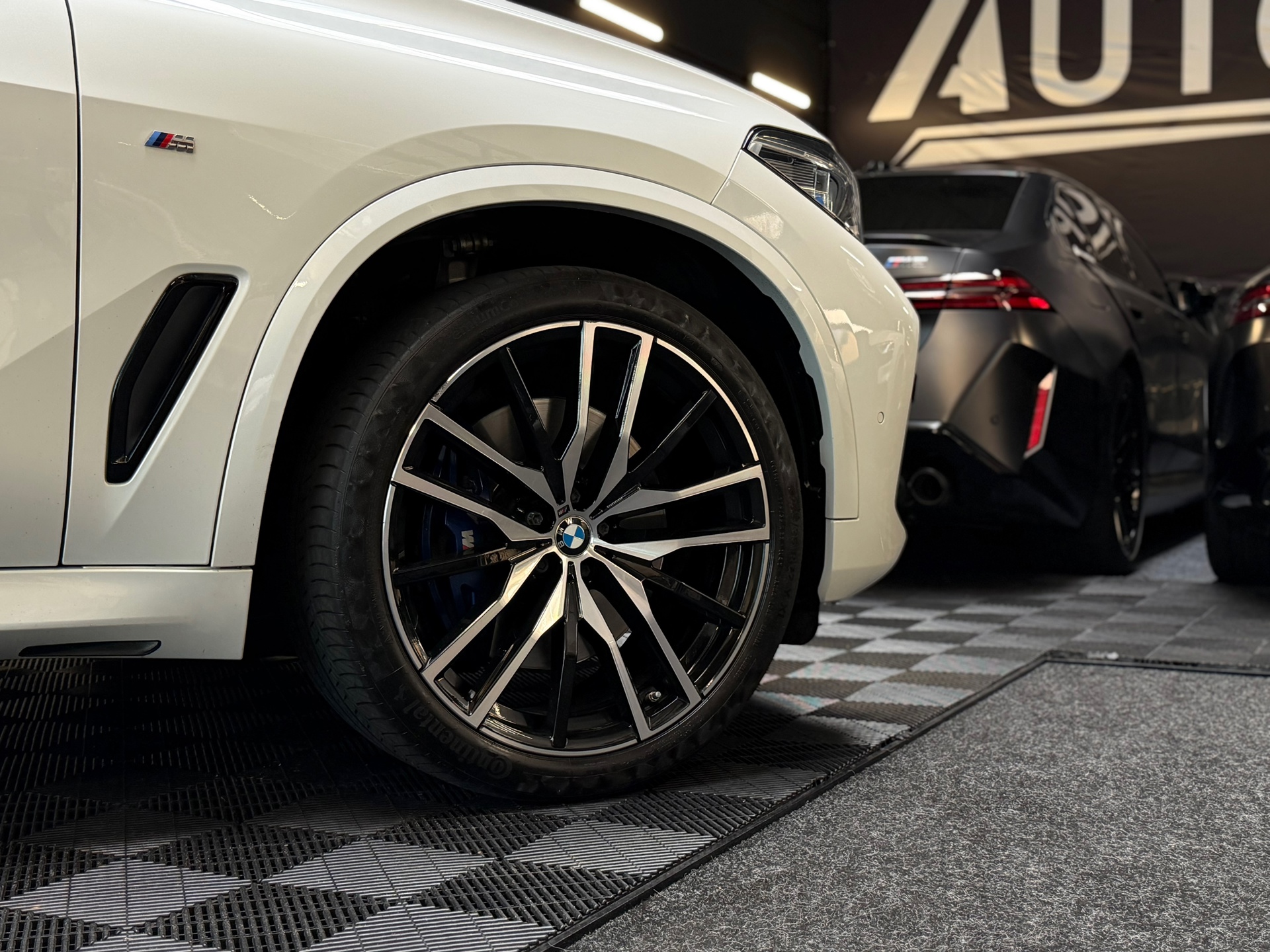 Foto van BMW X5 Xdrive40i