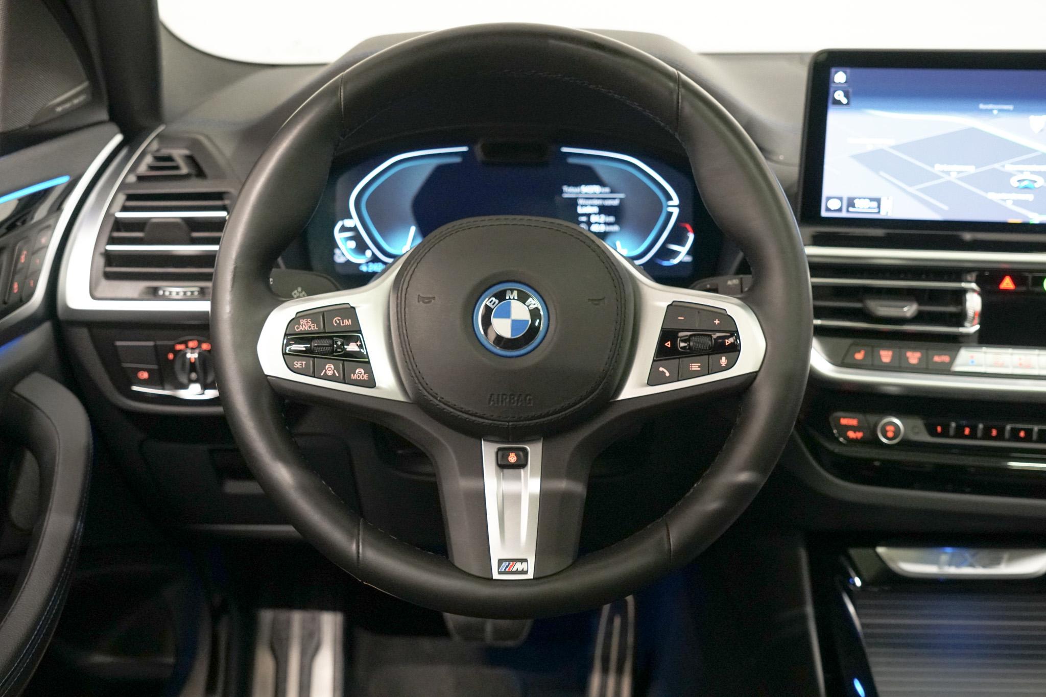 Foto van BMW Ix3