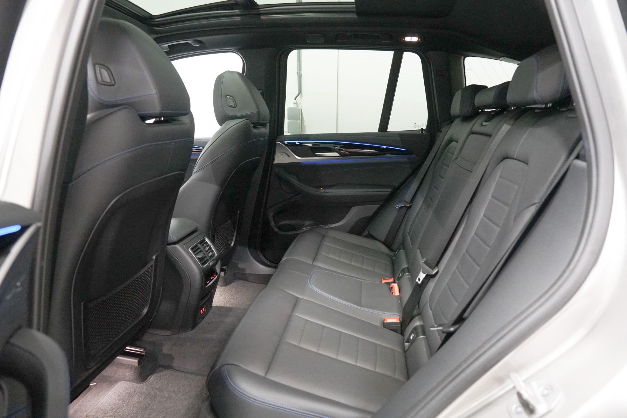 Foto van BMW Ix3