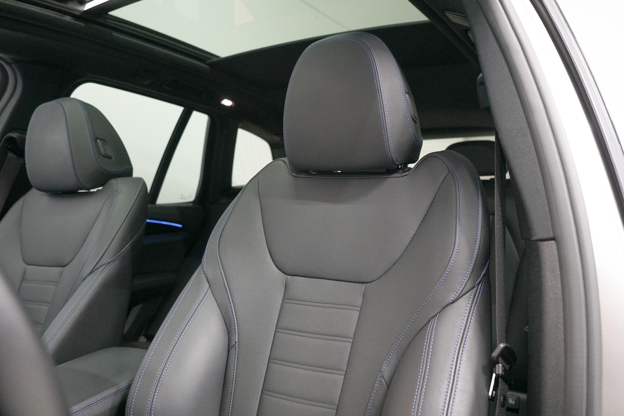 Foto van BMW Ix3