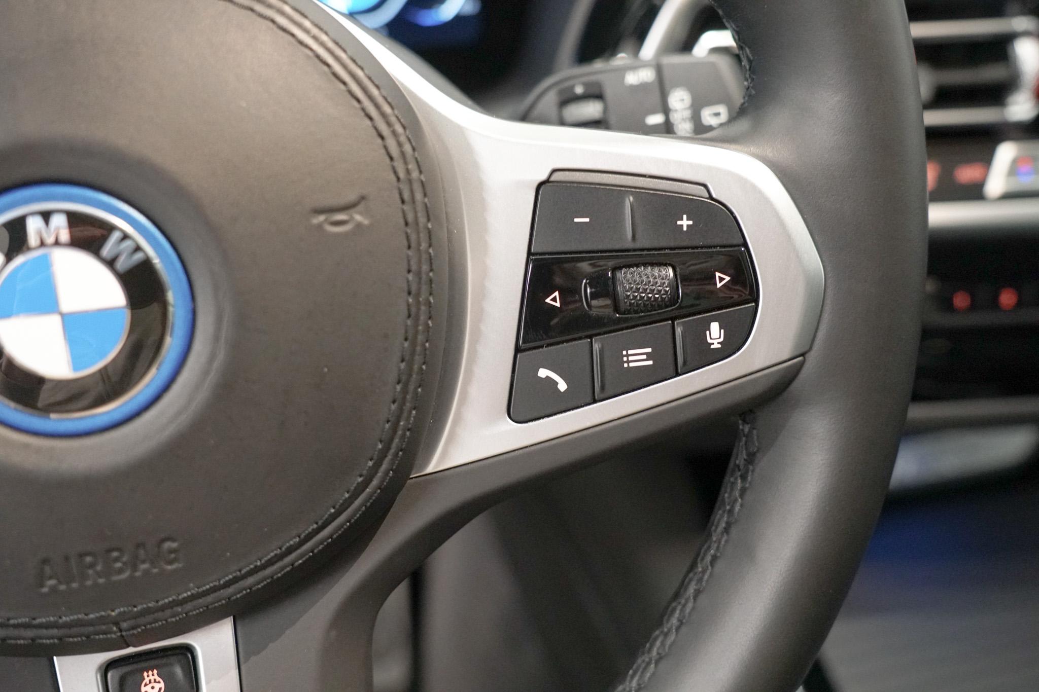 Foto van BMW Ix3