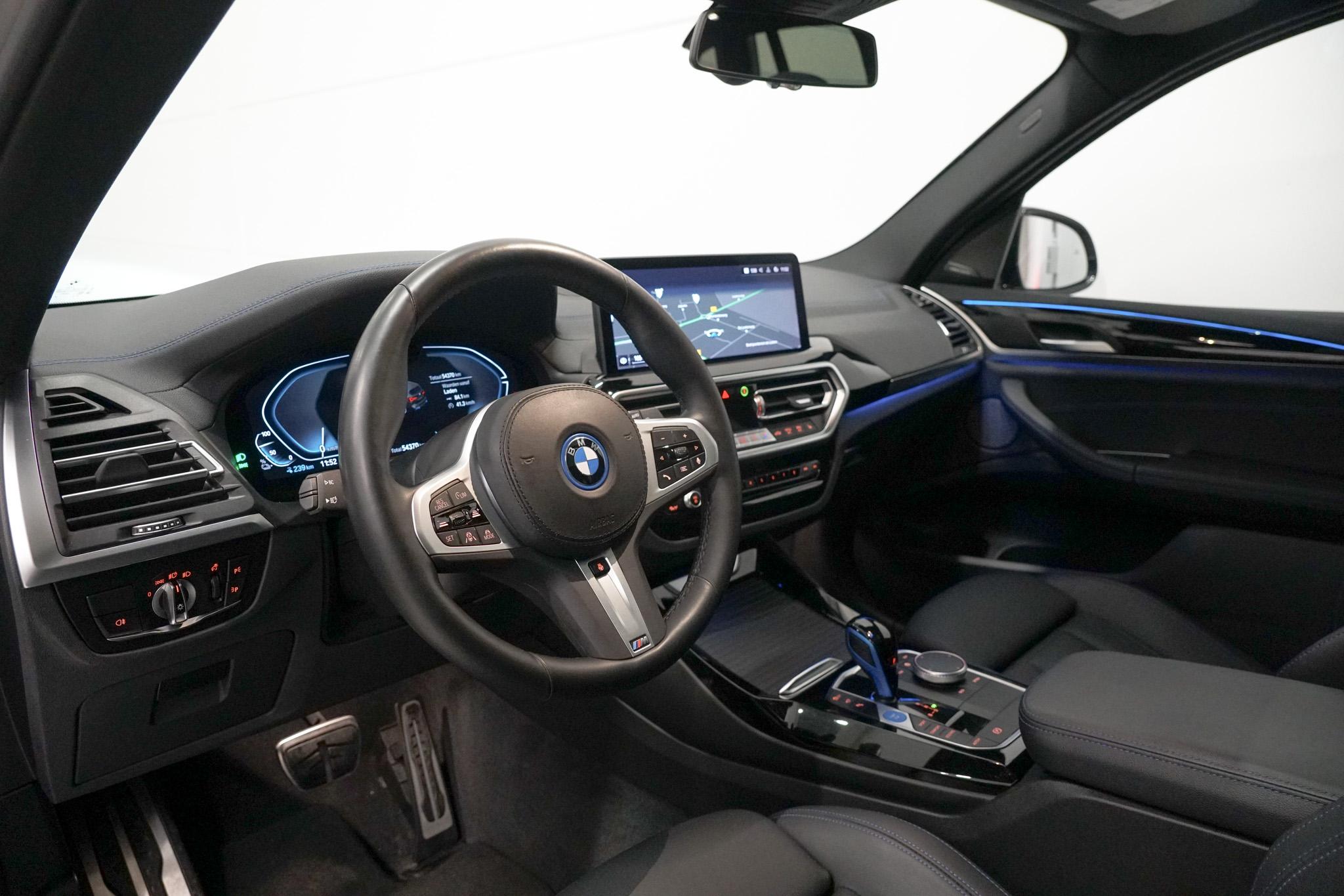 Foto van BMW Ix3