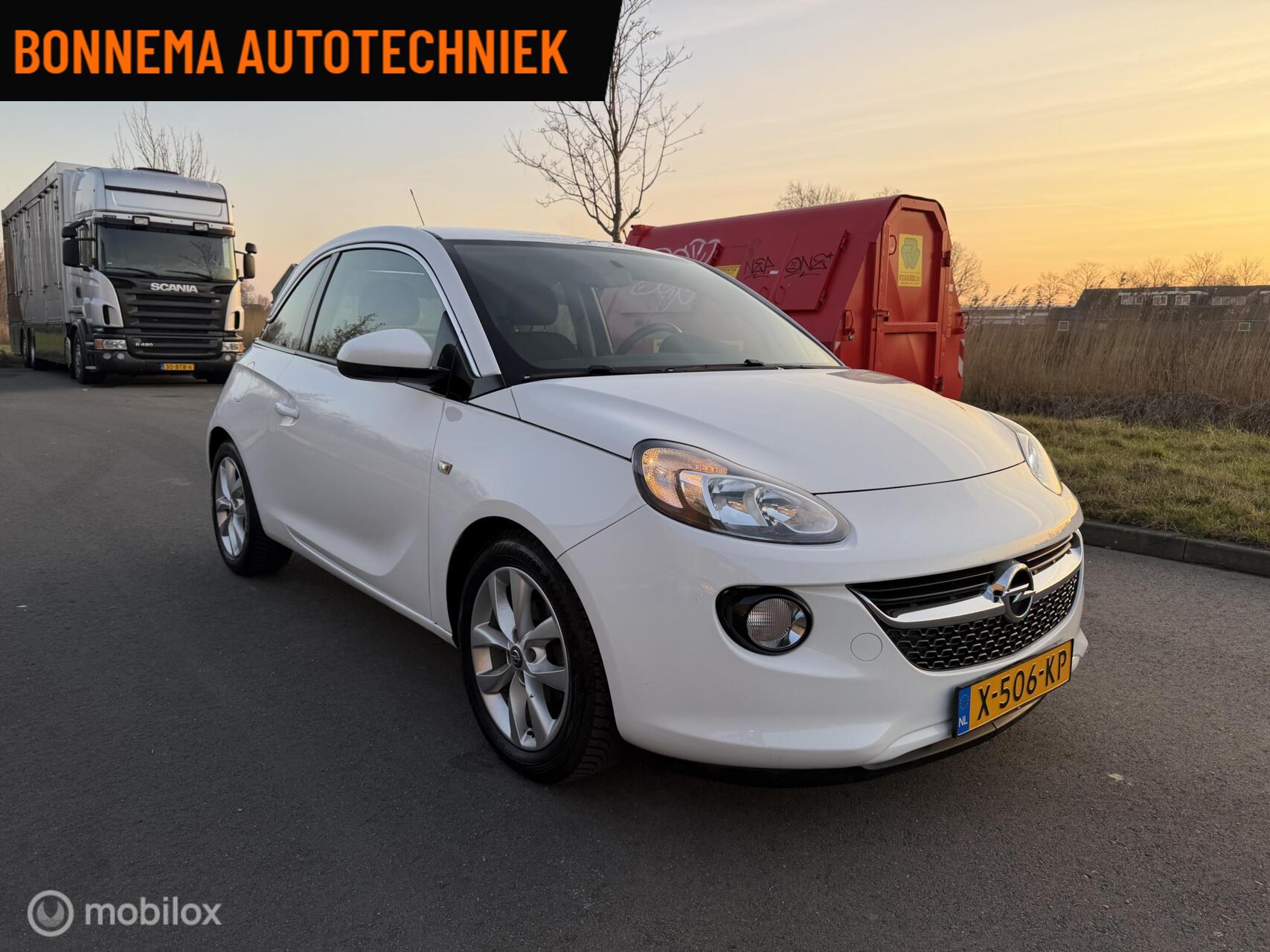 Foto van Opel Adam