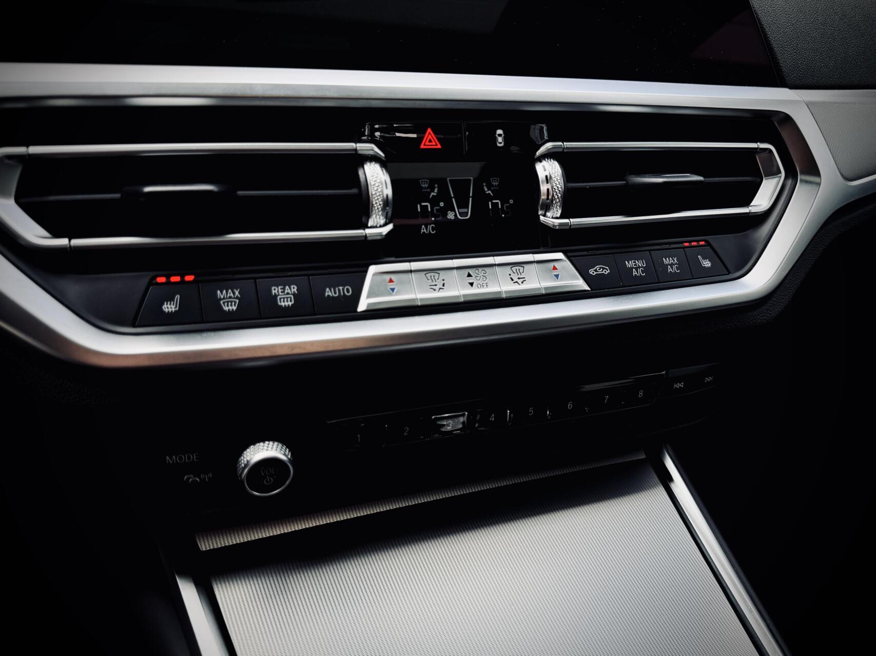 Foto van BMW 330e