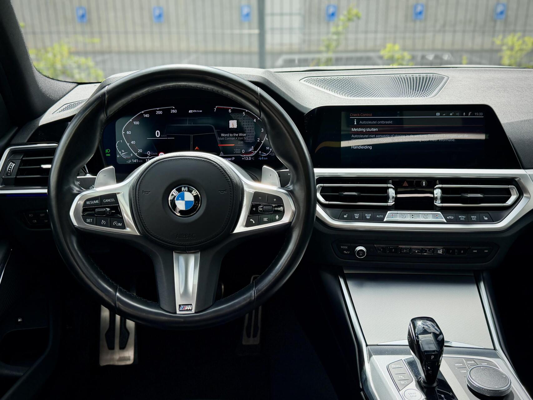 Foto van BMW 330e