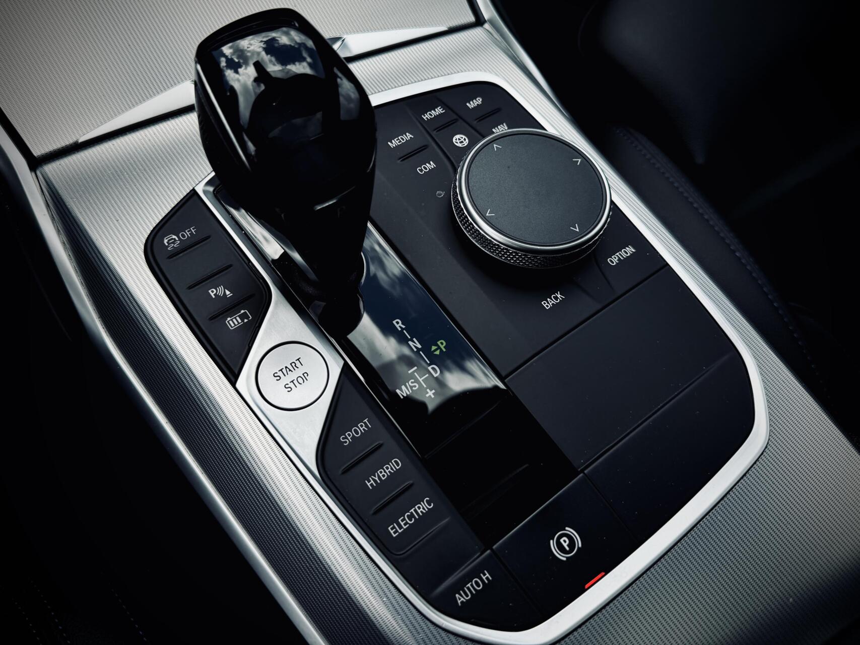 Foto van BMW 330e