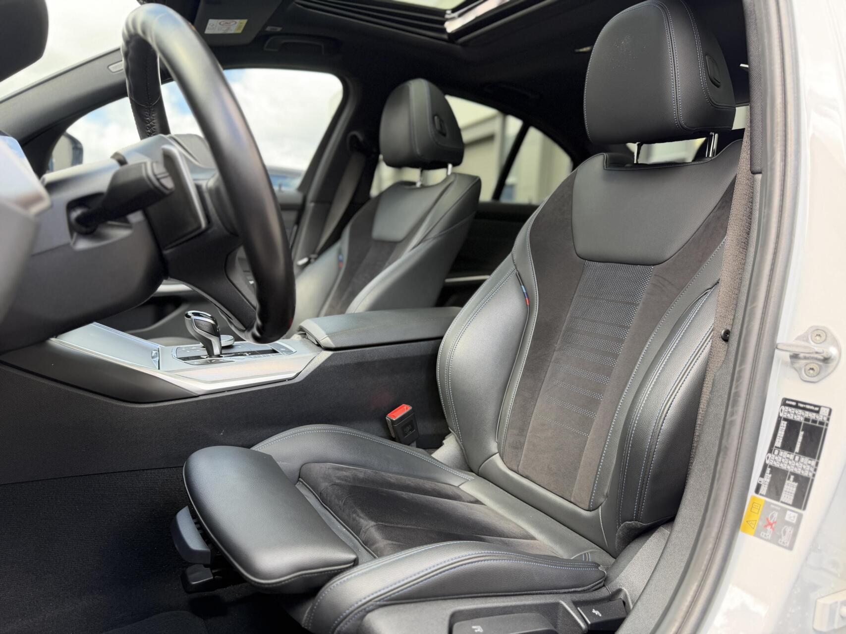Foto van BMW 330e