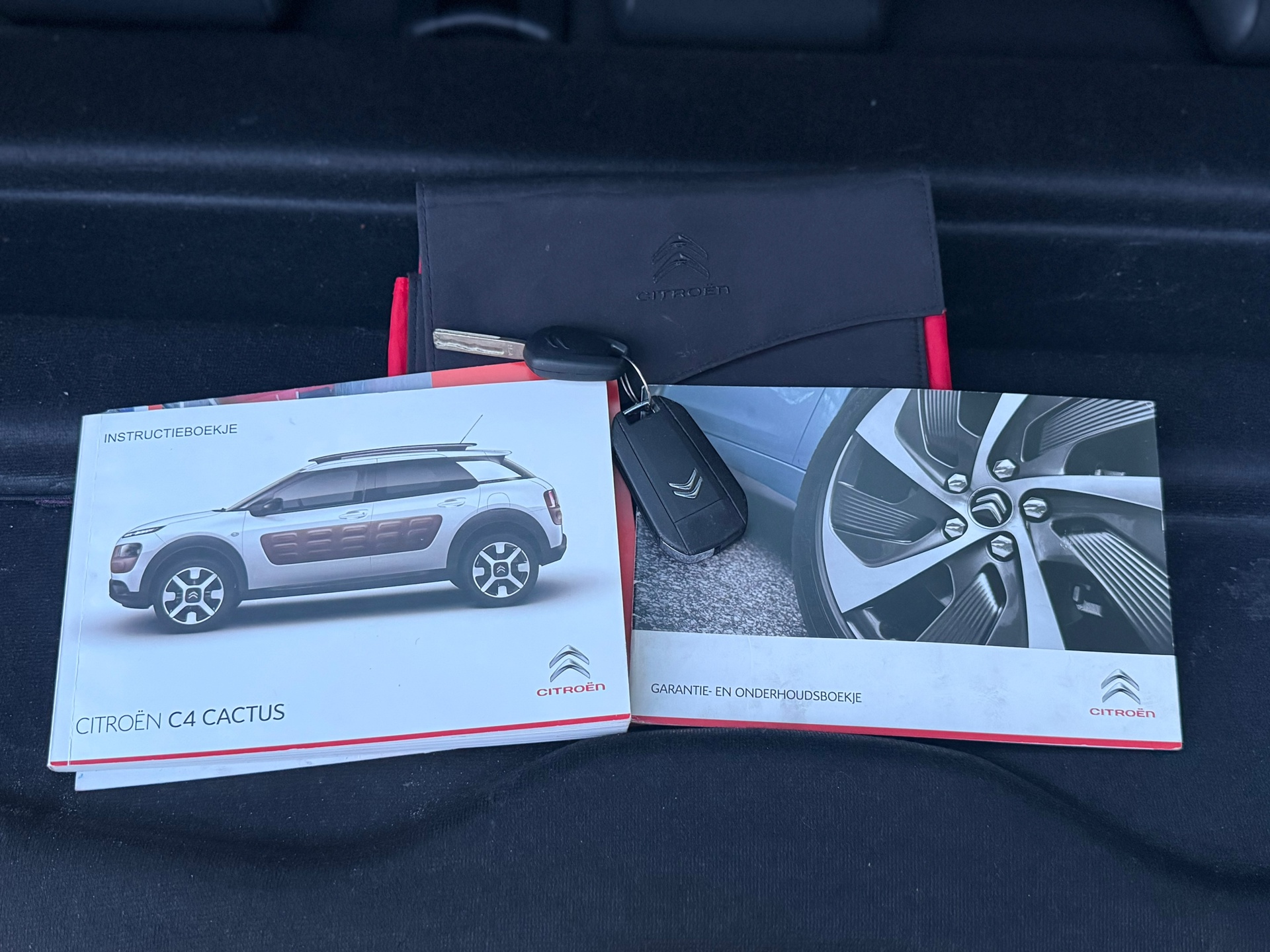 Foto van Citroen C4 Cactus
