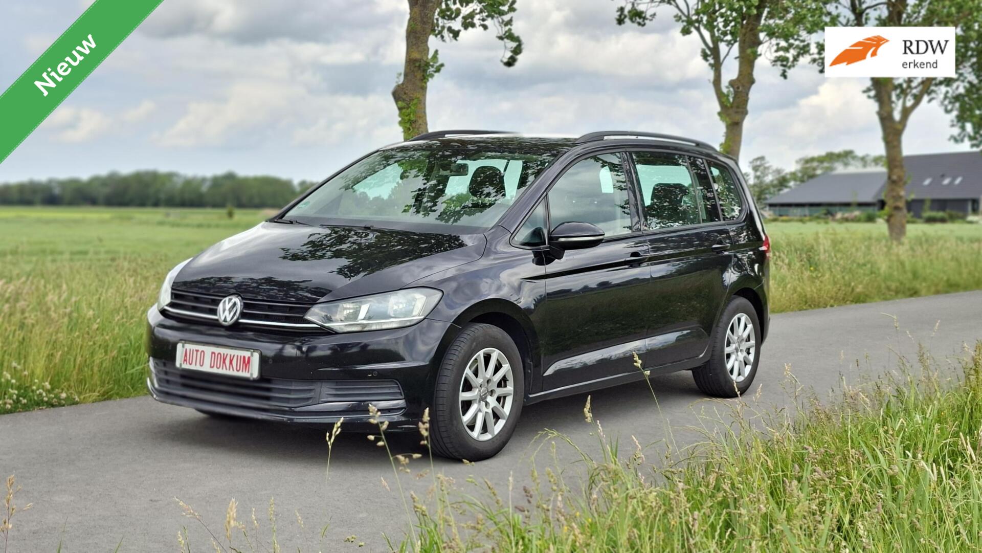 Volkswagen Touran 1.2 TSI Trendline, 5 persoons❗ 2015 - voorkant