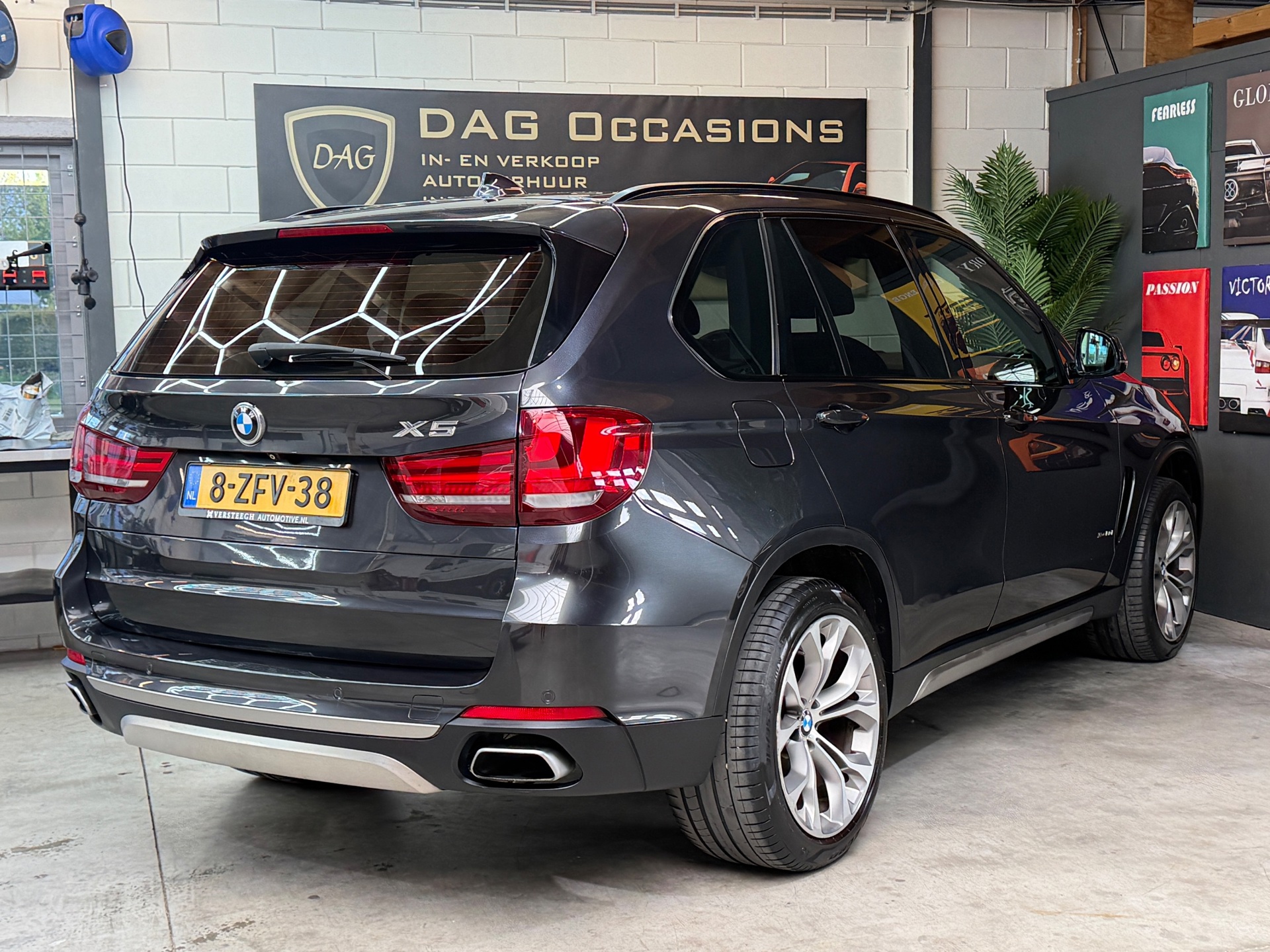 Foto van BMW X5 Xdrive50i