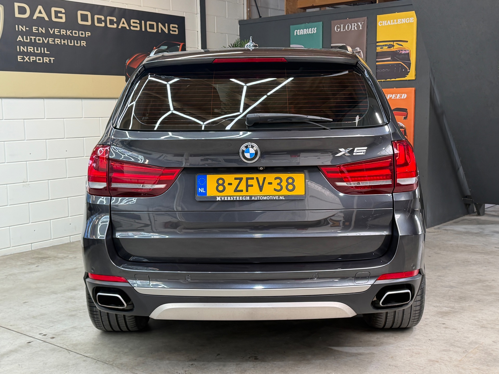 Foto van BMW X5 Xdrive50i