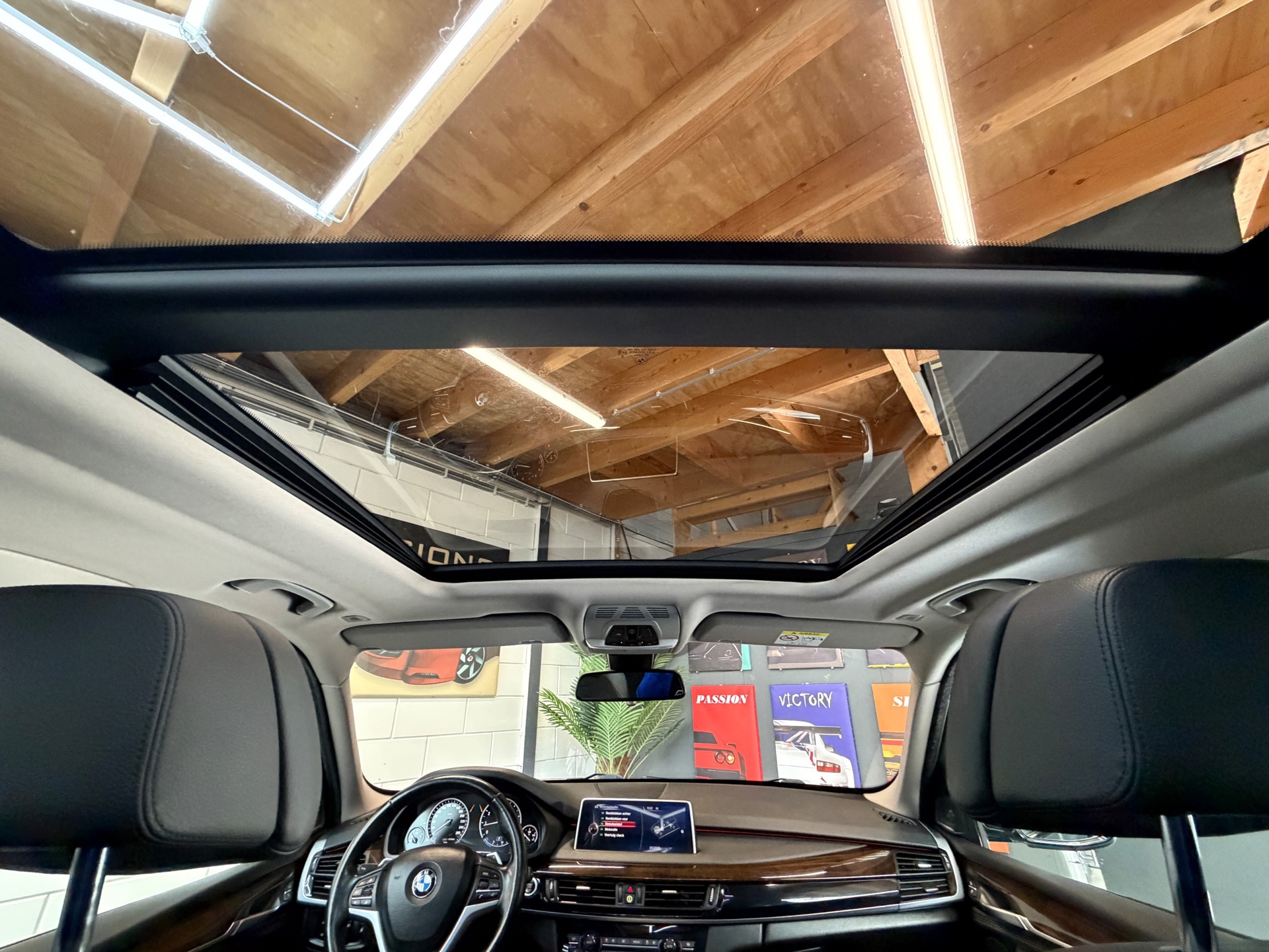 Foto van BMW X5 Xdrive50i