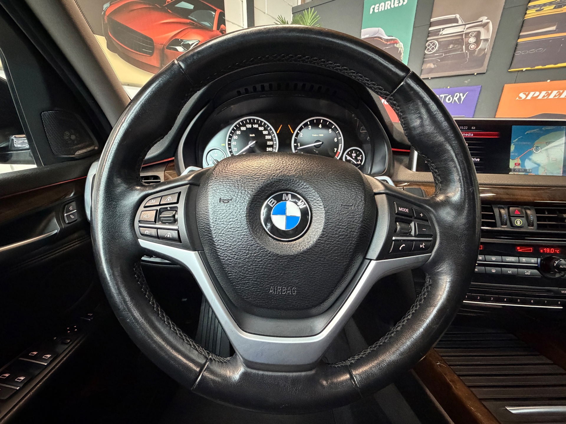 Foto van BMW X5 Xdrive50i