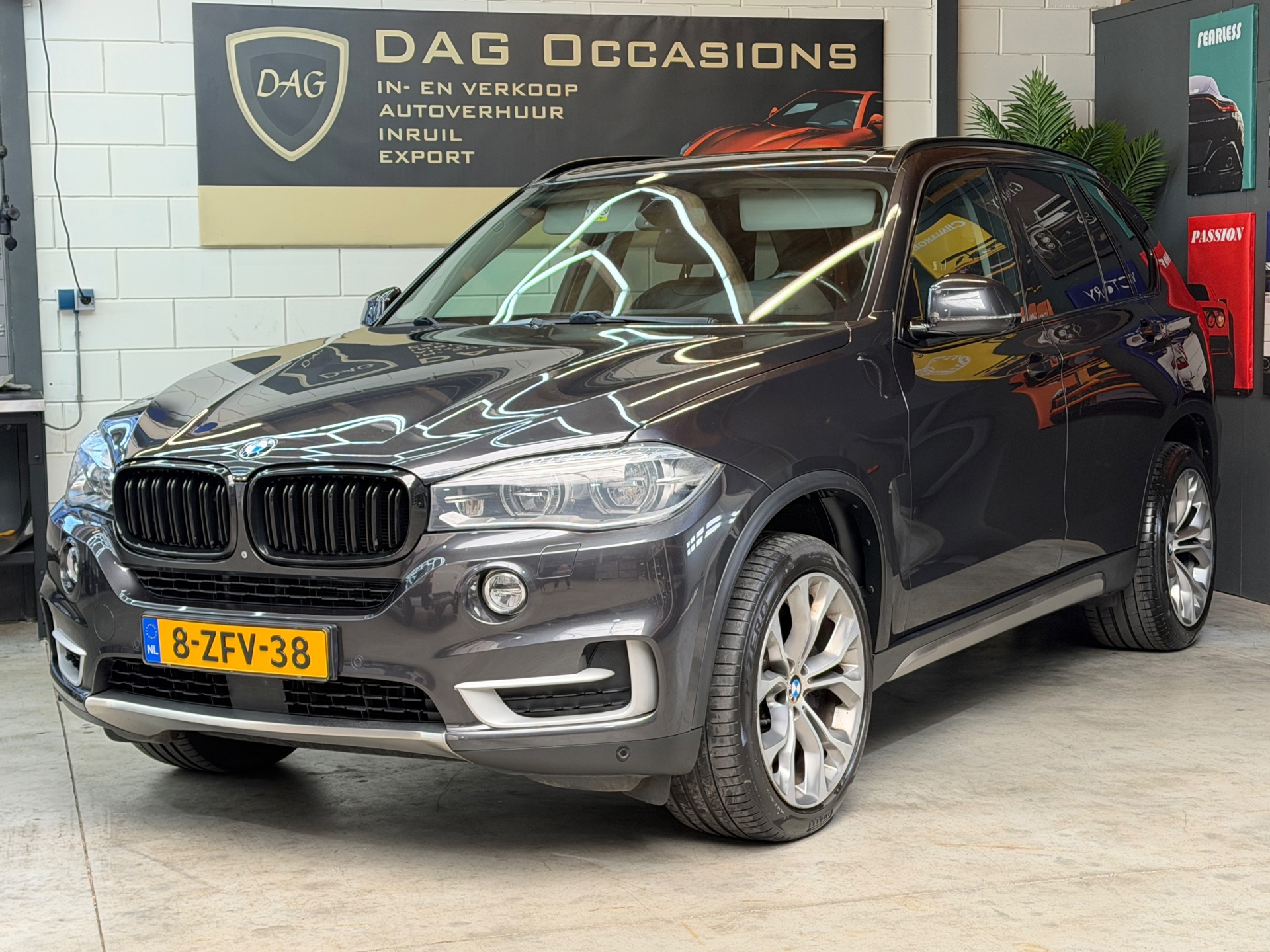 Foto van BMW X5 Xdrive50i