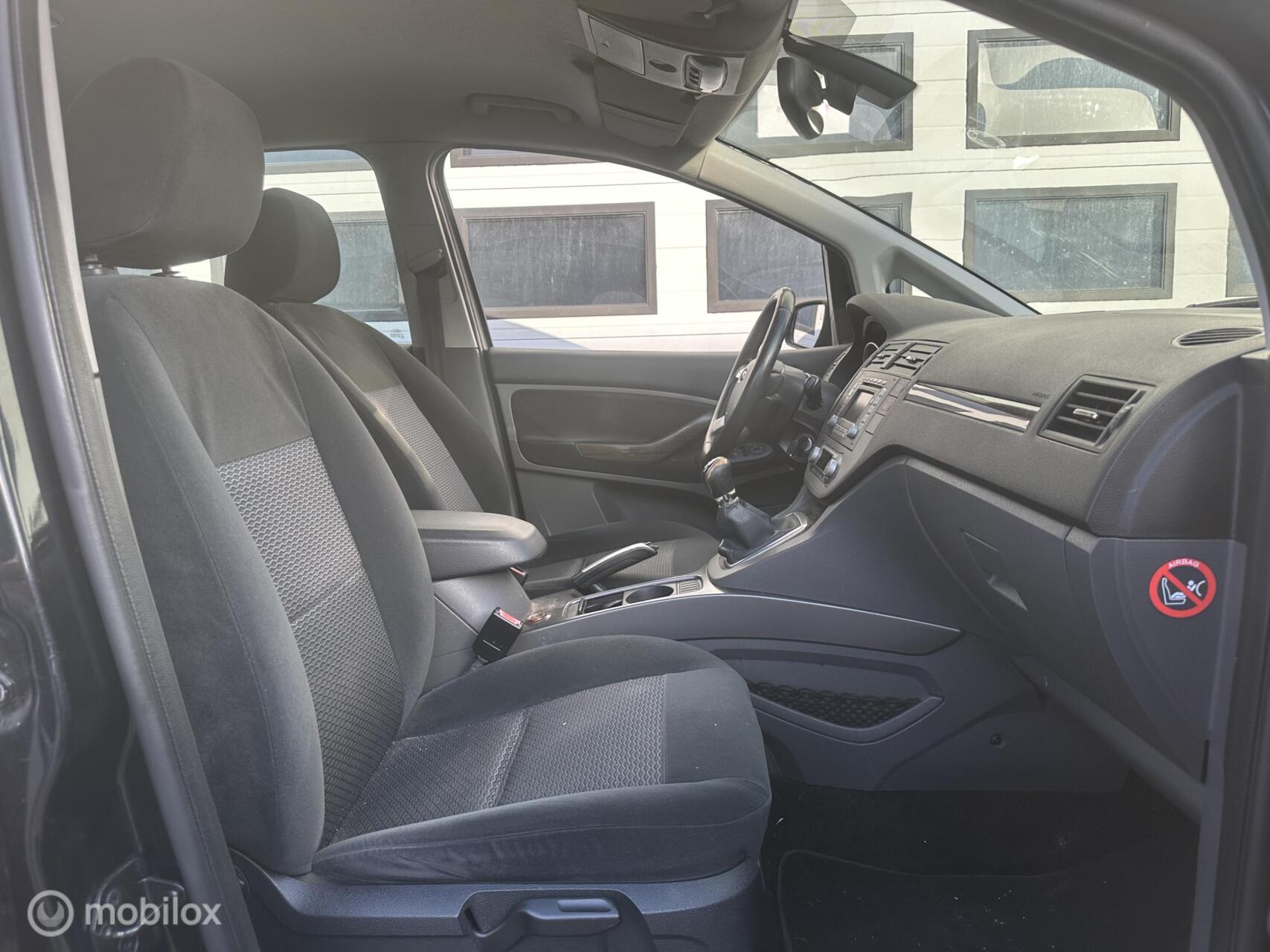 Foto van Ford C-max