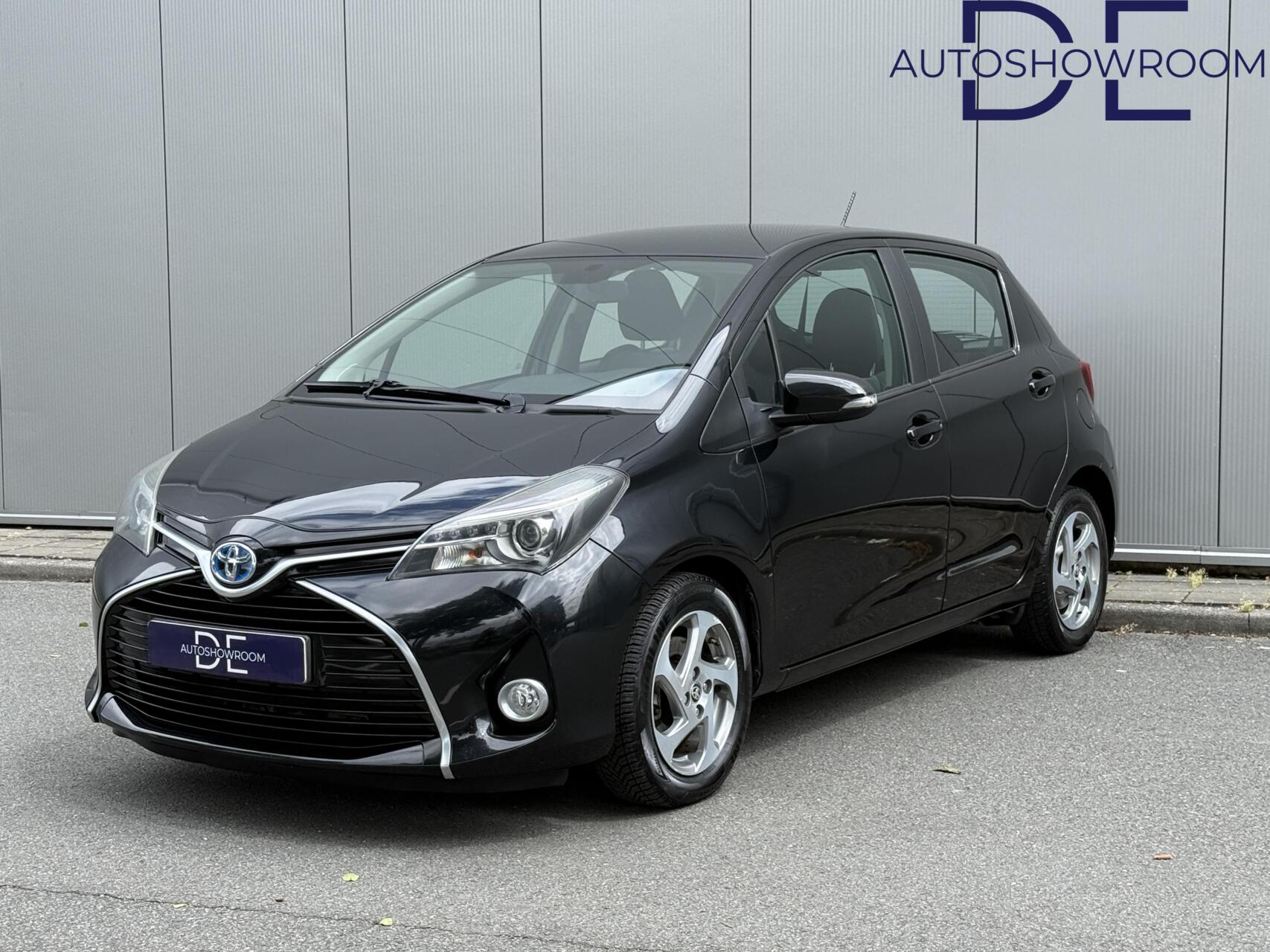 Foto van TOYOTA TOYOTA YARIS HYBRID