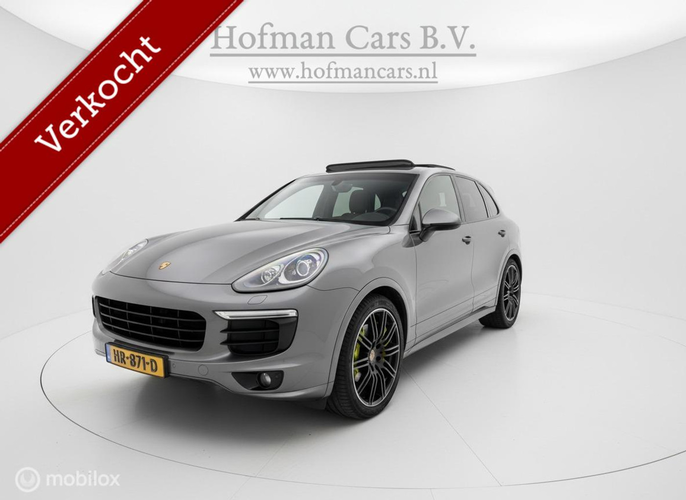 Foto van PORSCHE CAYENNE S E-HYBRID