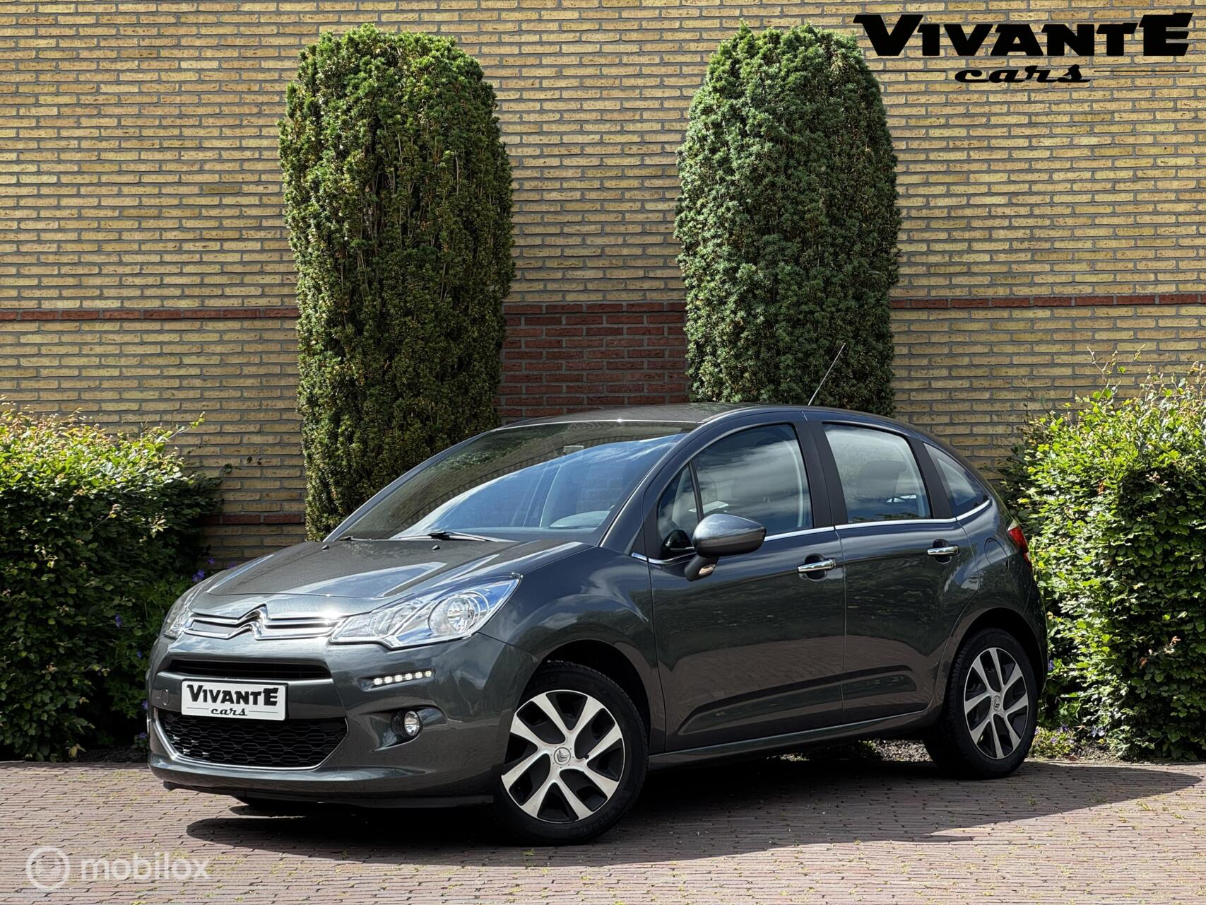 Citroen C3 1.2 PureTech Feel Edition Rijklaar!*Cruise*Clima 2016 - voorkant