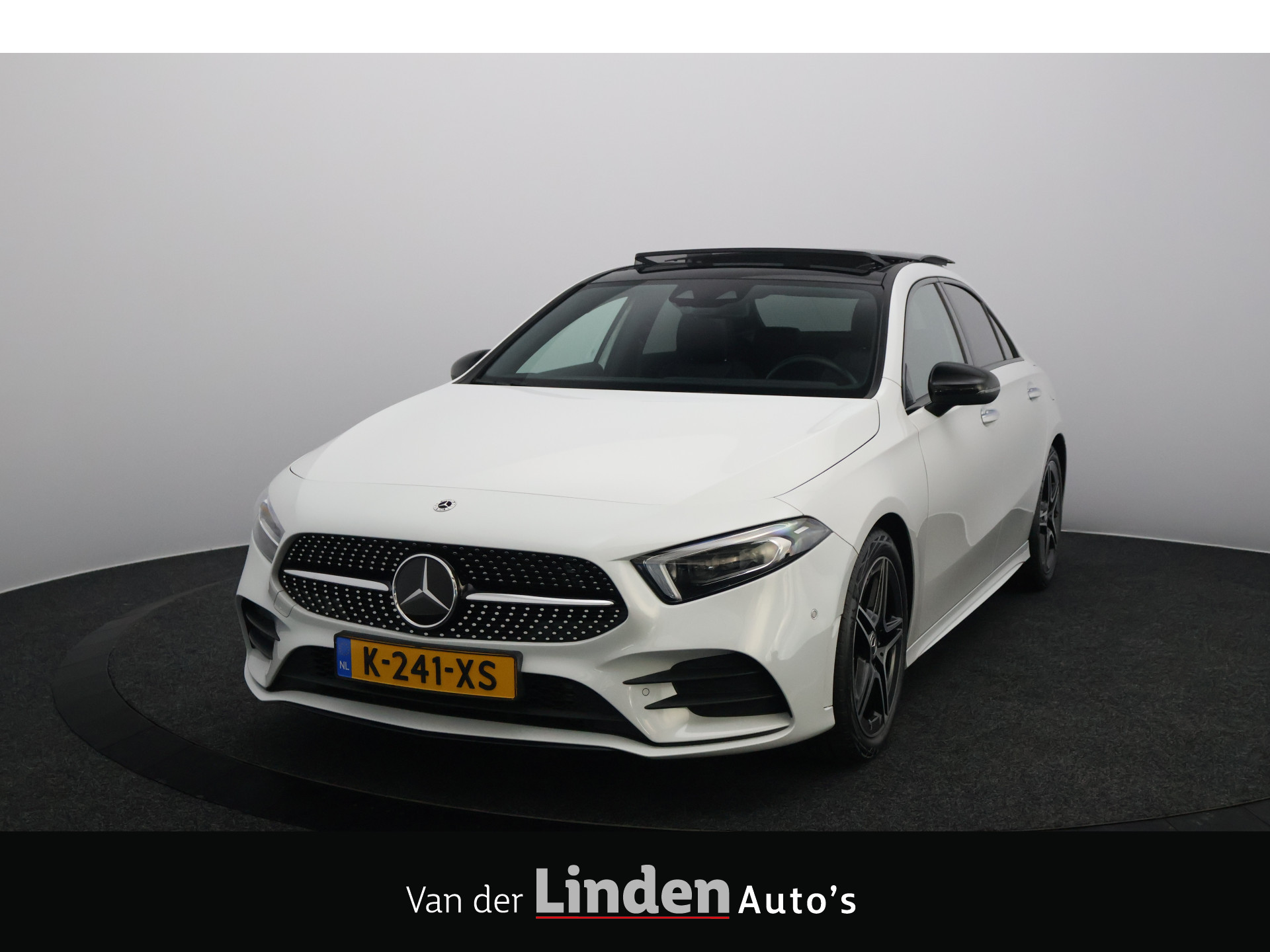 Mercedes-Benz A-klasse 200 Business Solution AMG | 7200 KM | Panoramadak | Matrix Led | Sfeerverlichting | Carplay&Android | Camera 2021 - voorkant
