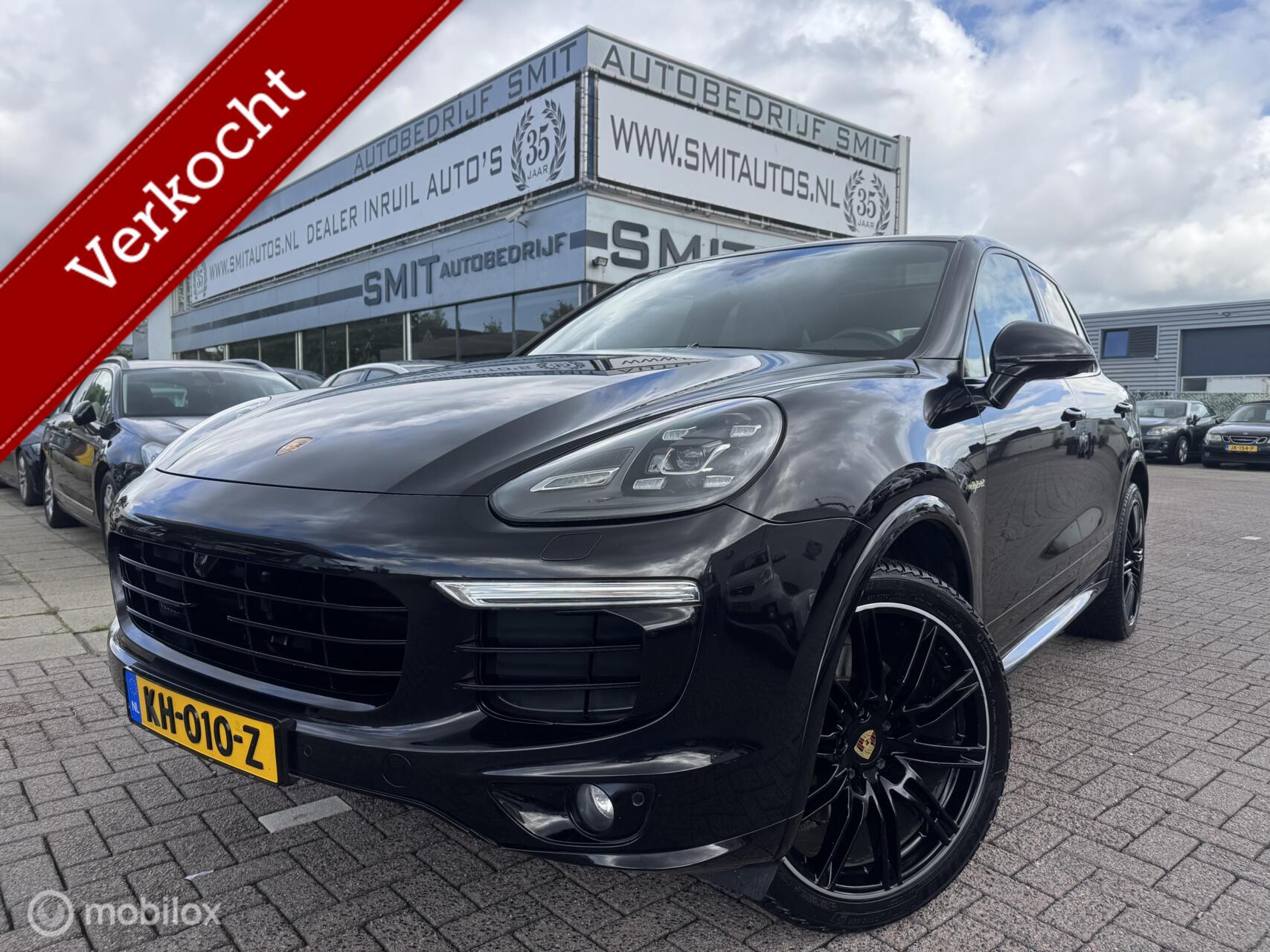 Foto van PORSCHE CAYENNE S E-HYBRID