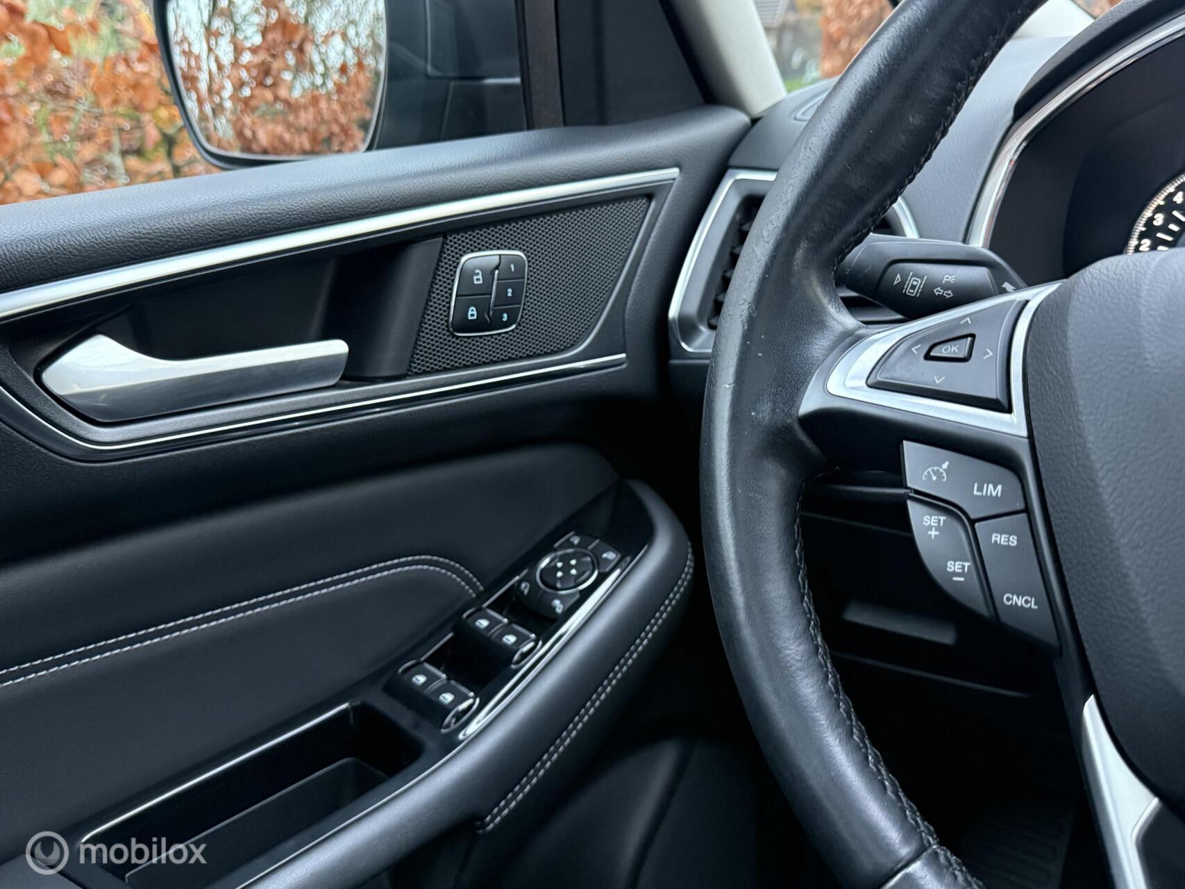 Foto van Ford S-max