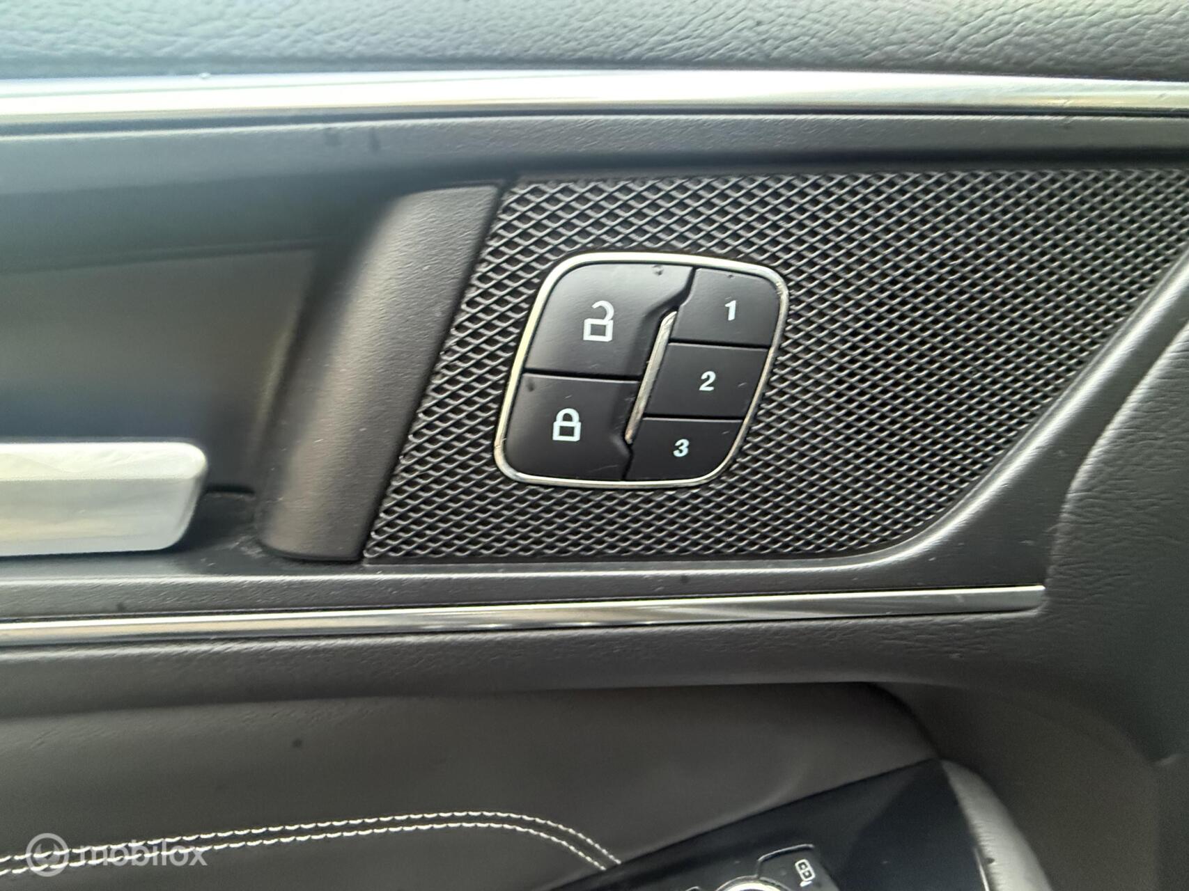 Foto van Ford S-max
