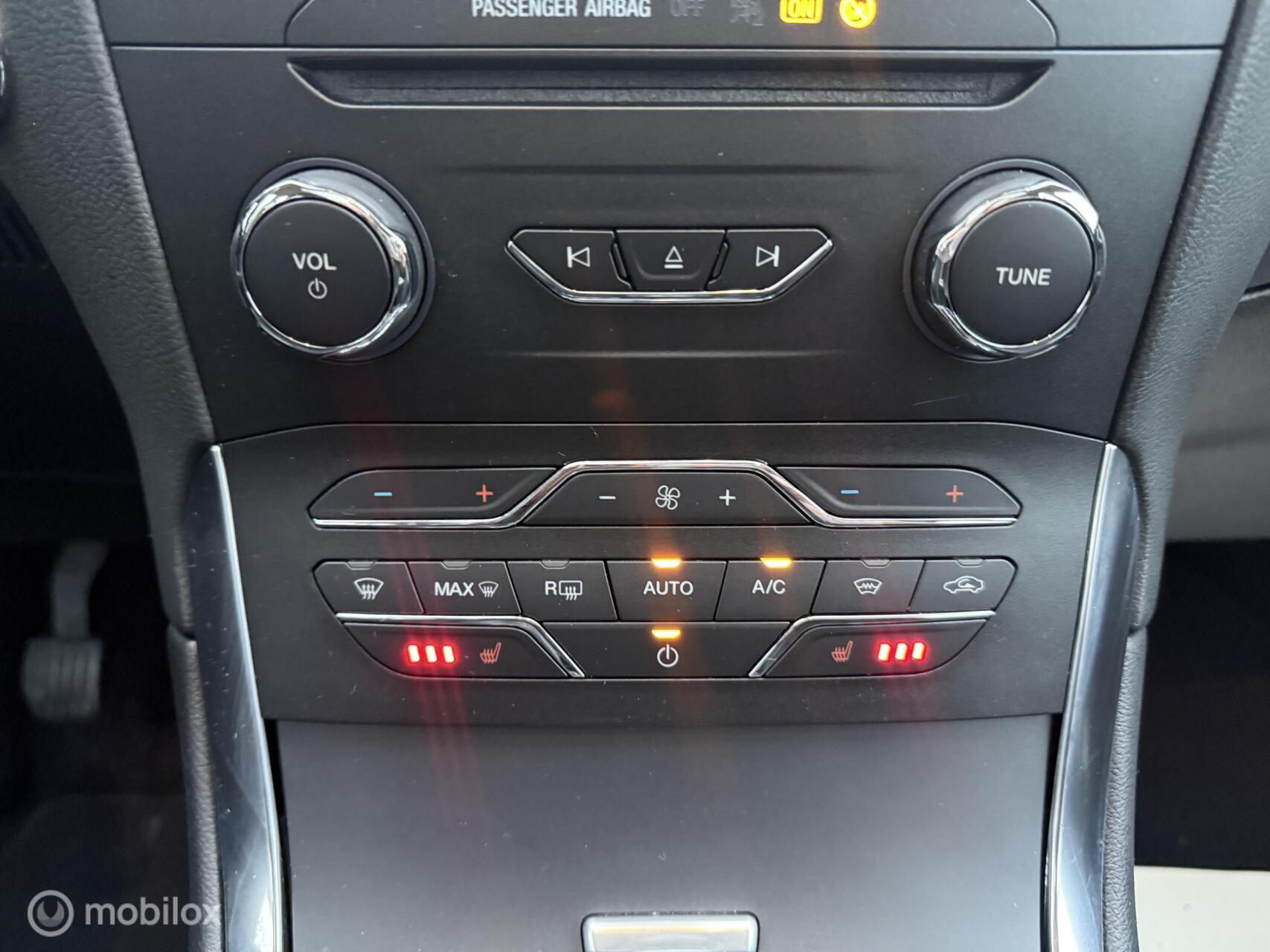 Foto van Ford S-max