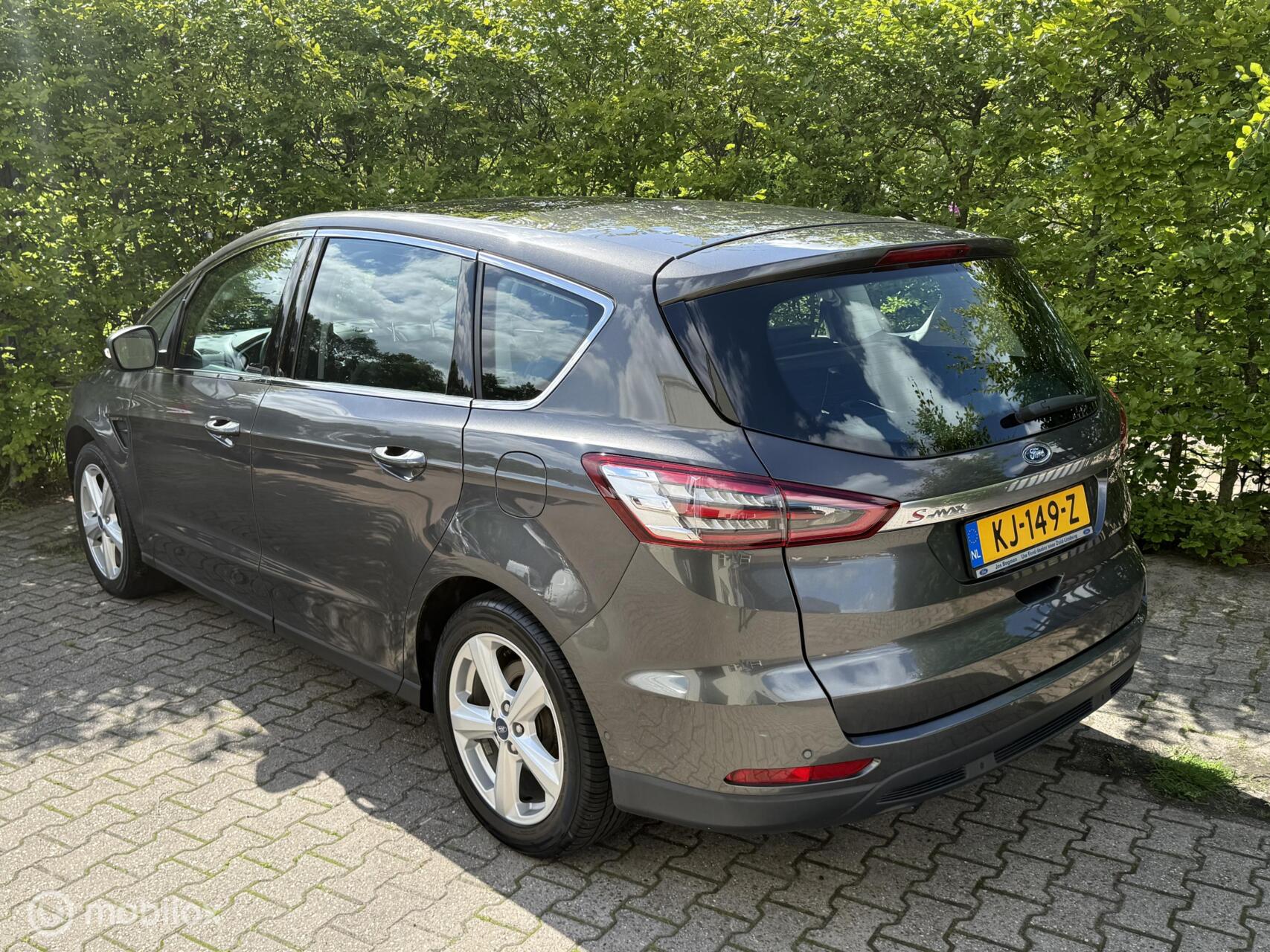 Foto van Ford S-max