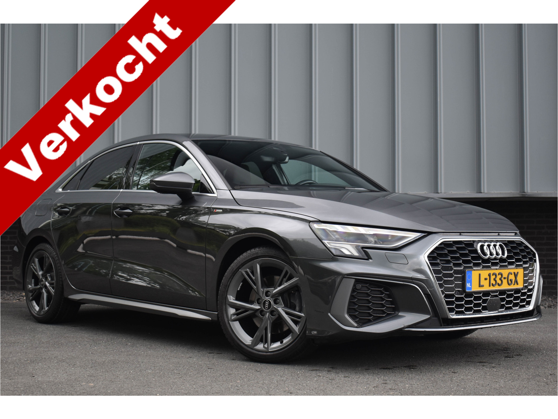 Audi A3 Limousine 35 TFSI S edition 2021 - voorkant
