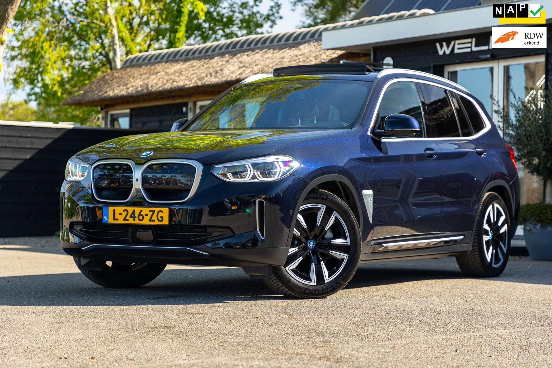 Foto van BMW iX3