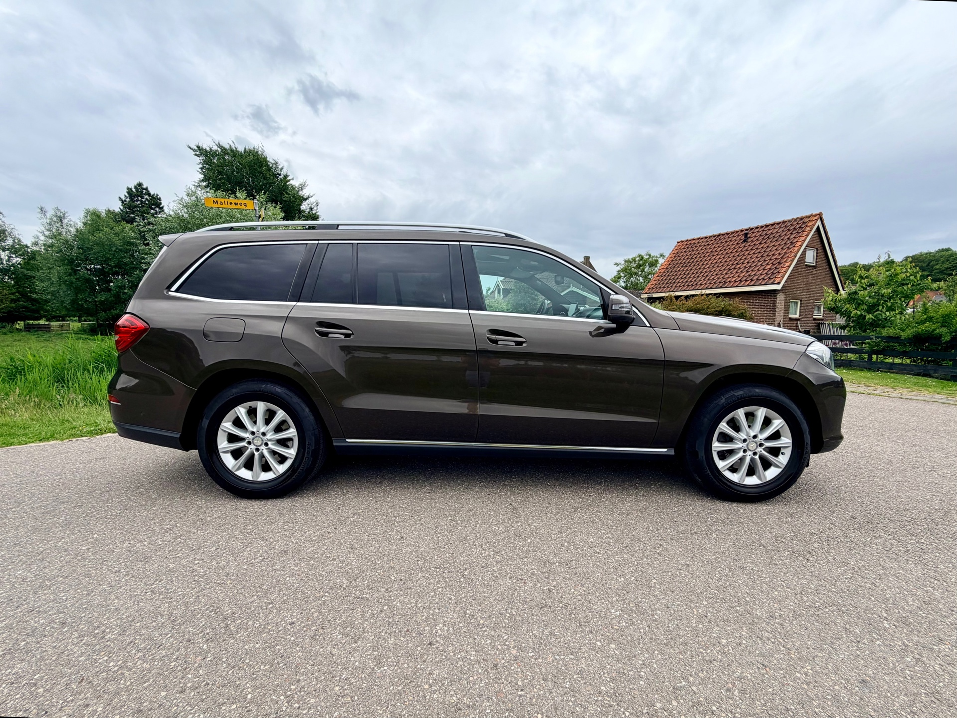 Foto van Mercedes-Benz GLS 350 D 4Matic