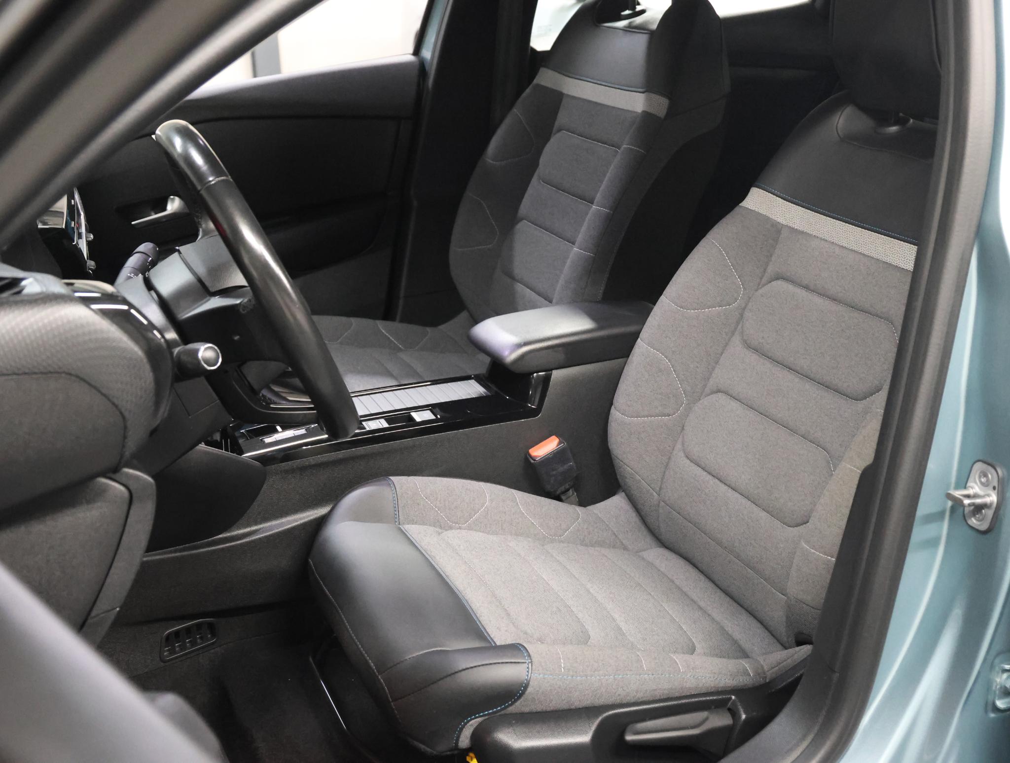 Foto van Citroen E-c4