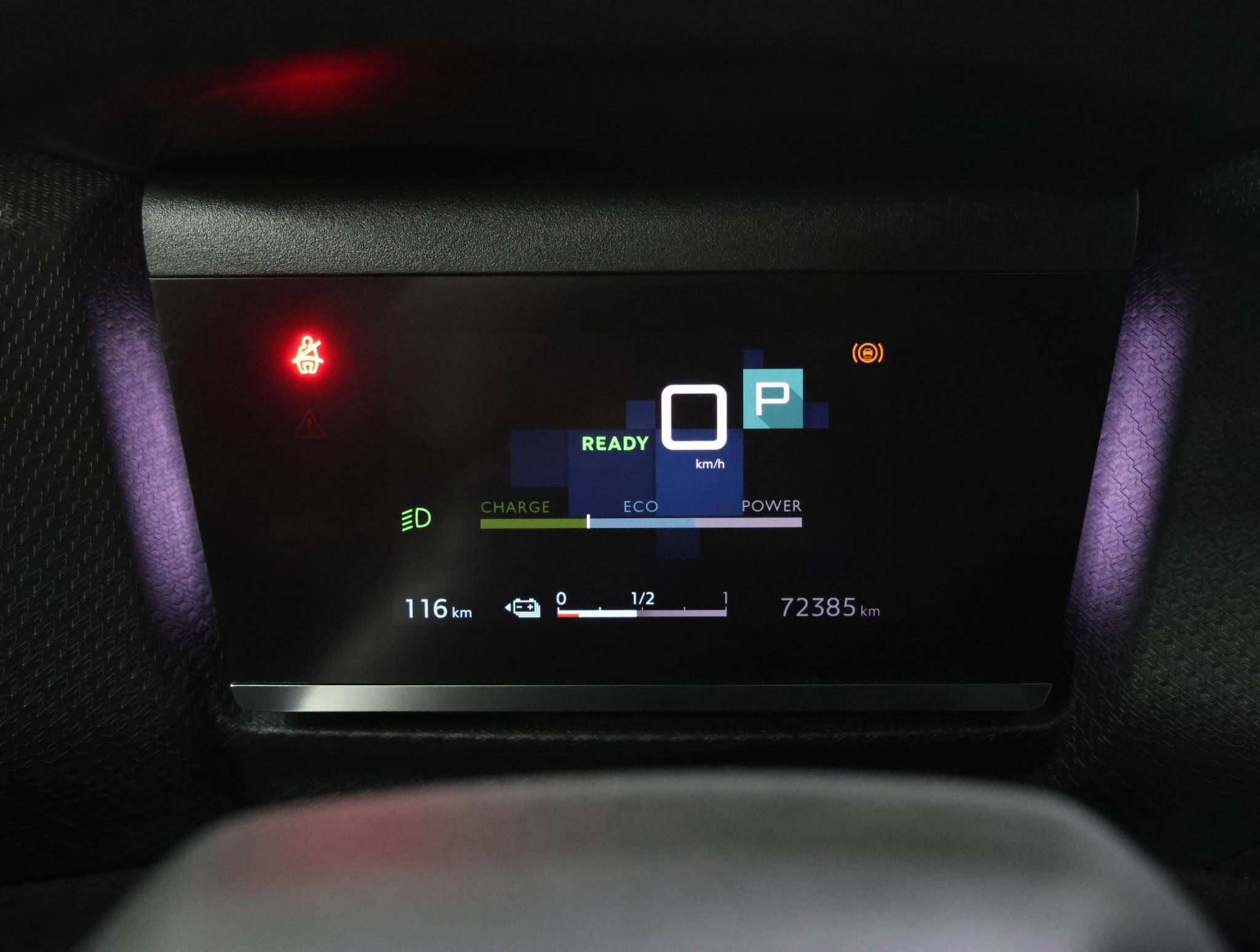 Foto van Citroen E-c4