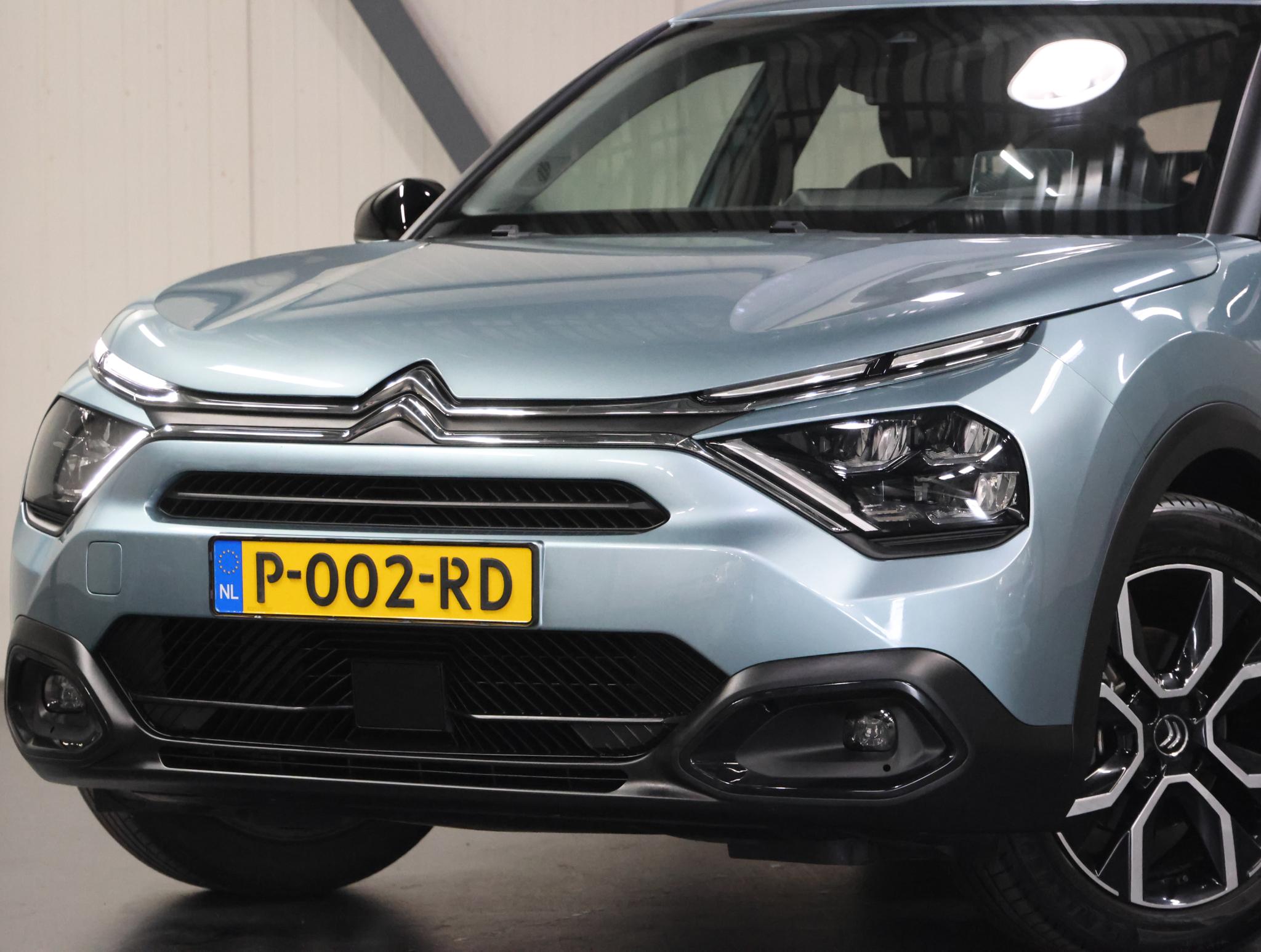 Foto van Citroen E-c4