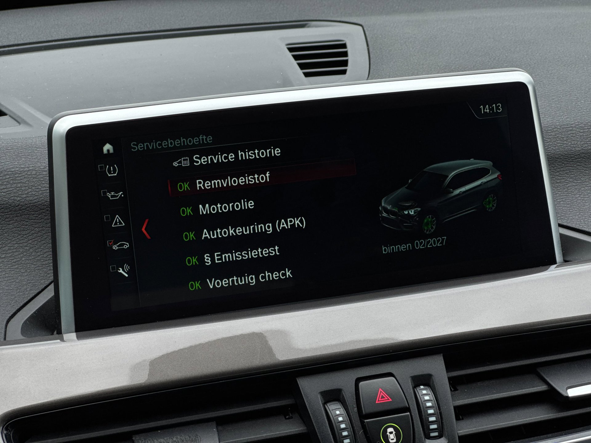 Foto van BMW X1 Sdrive18i
