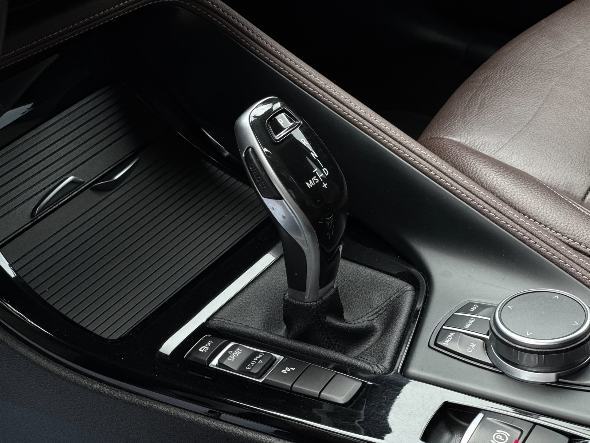 Foto van BMW X1 Sdrive18i