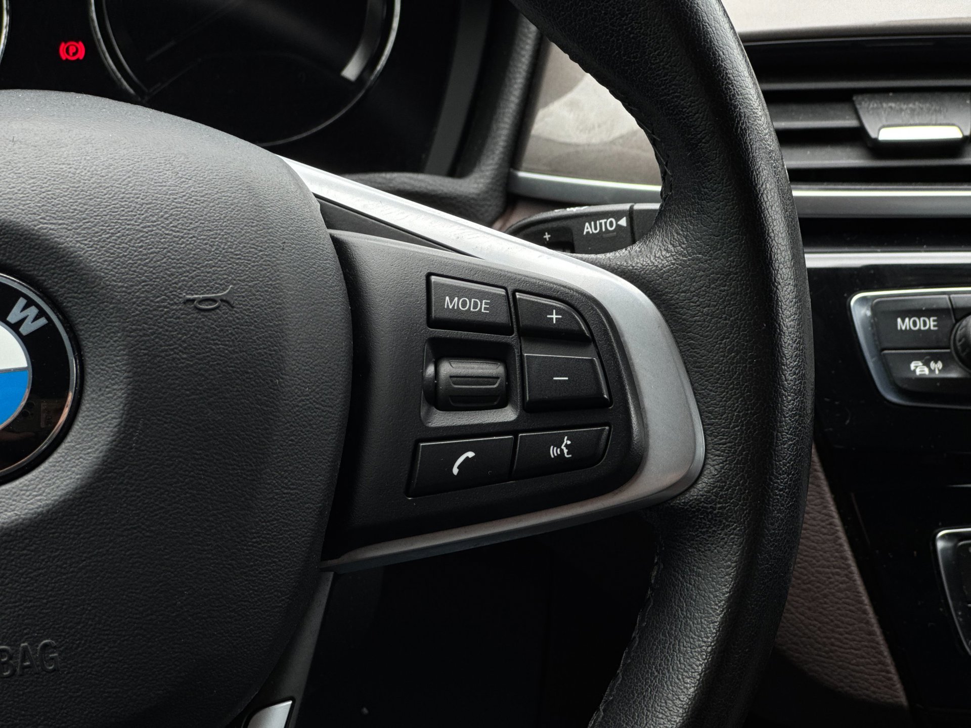 Foto van BMW X1 Sdrive18i